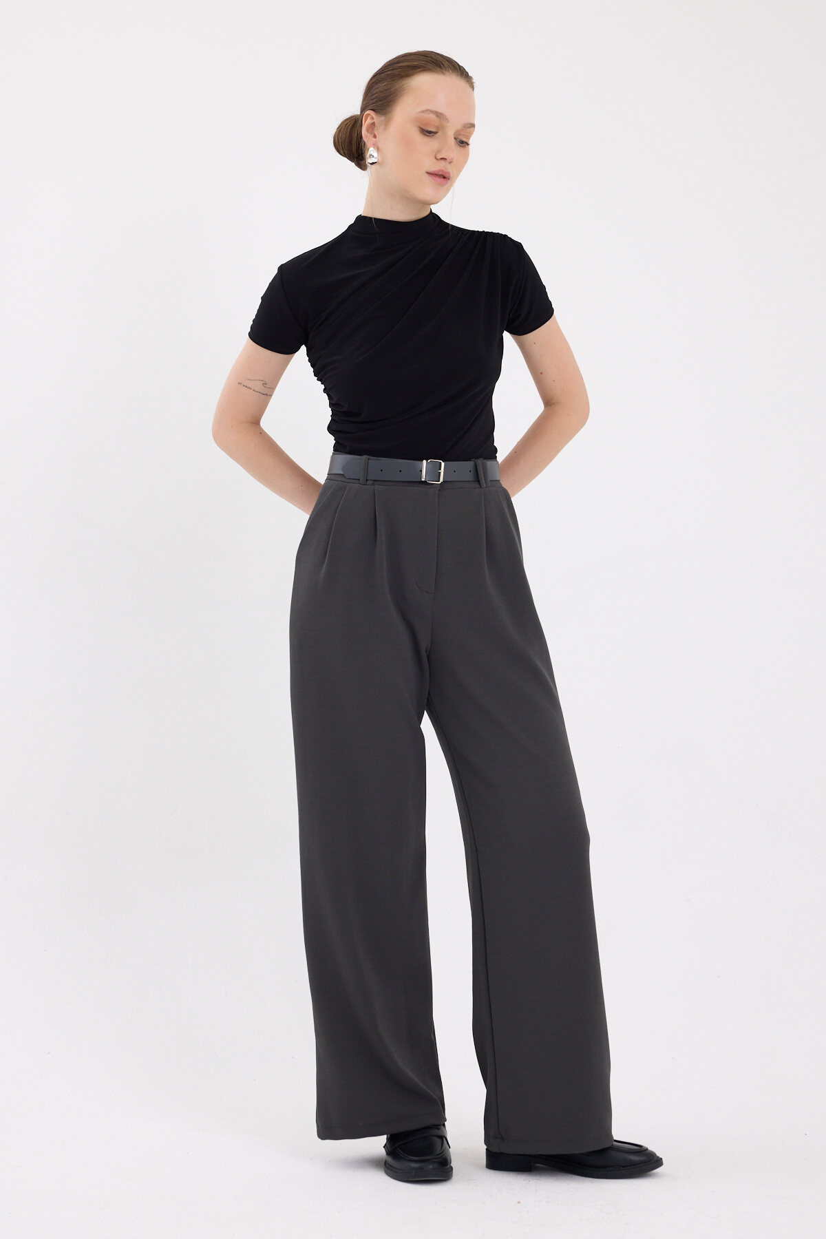 Antrasit Çift Pile Detay Kemerli Kadın Pantolon 5009 - 2