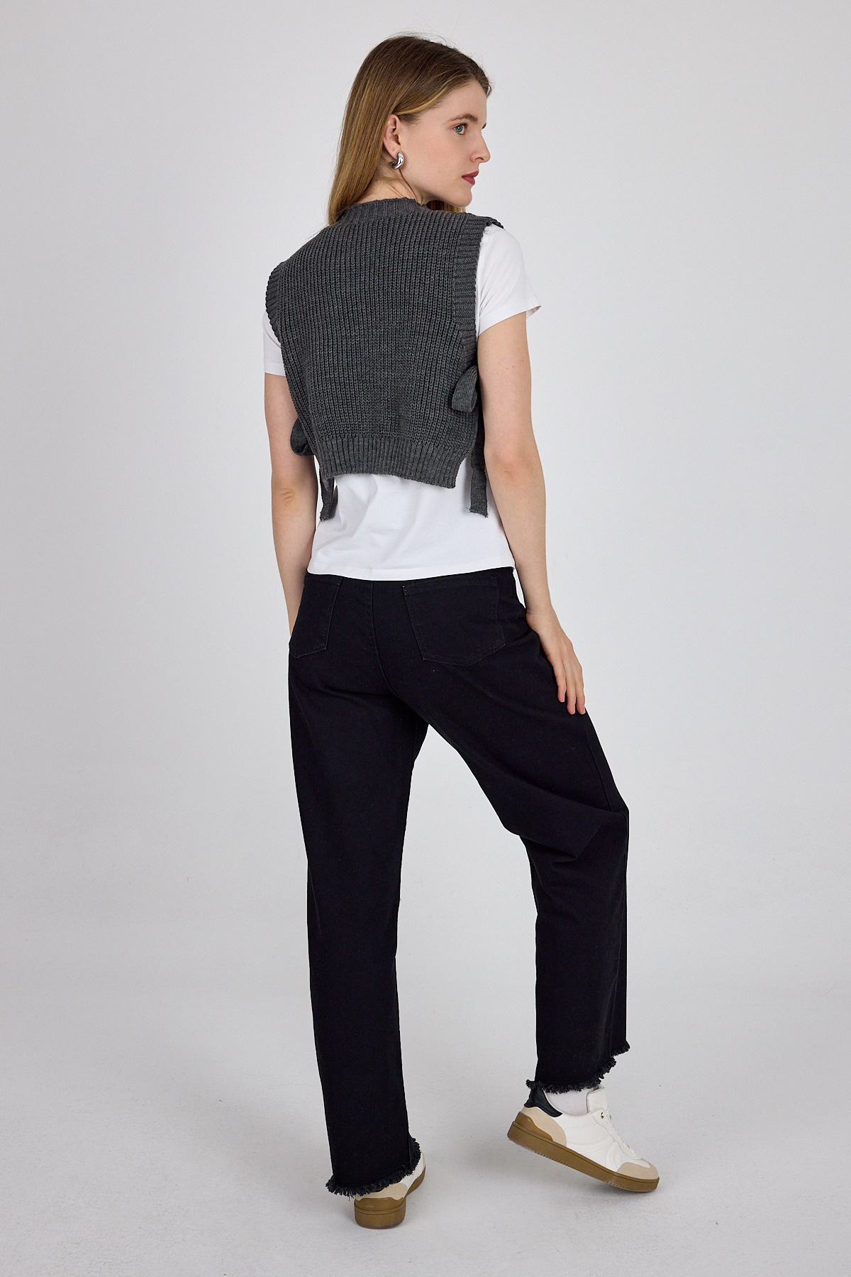 Antrasit Kurdela Detaylı Yandan Bağlamalı Triko Süveter 2101 - 6