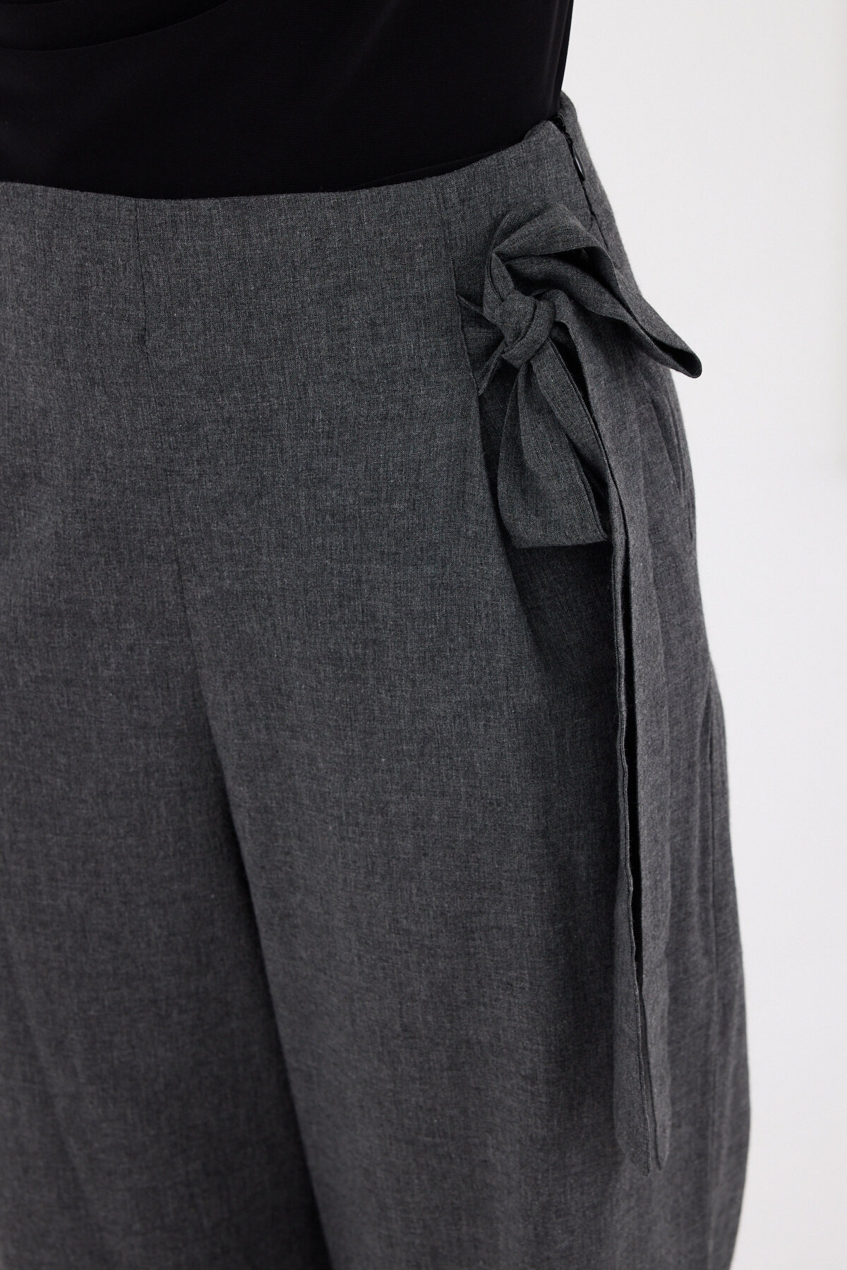 Antrasit Yan Bağlama Detaylı Palazzo Kadın Pantolon 4779A - 4