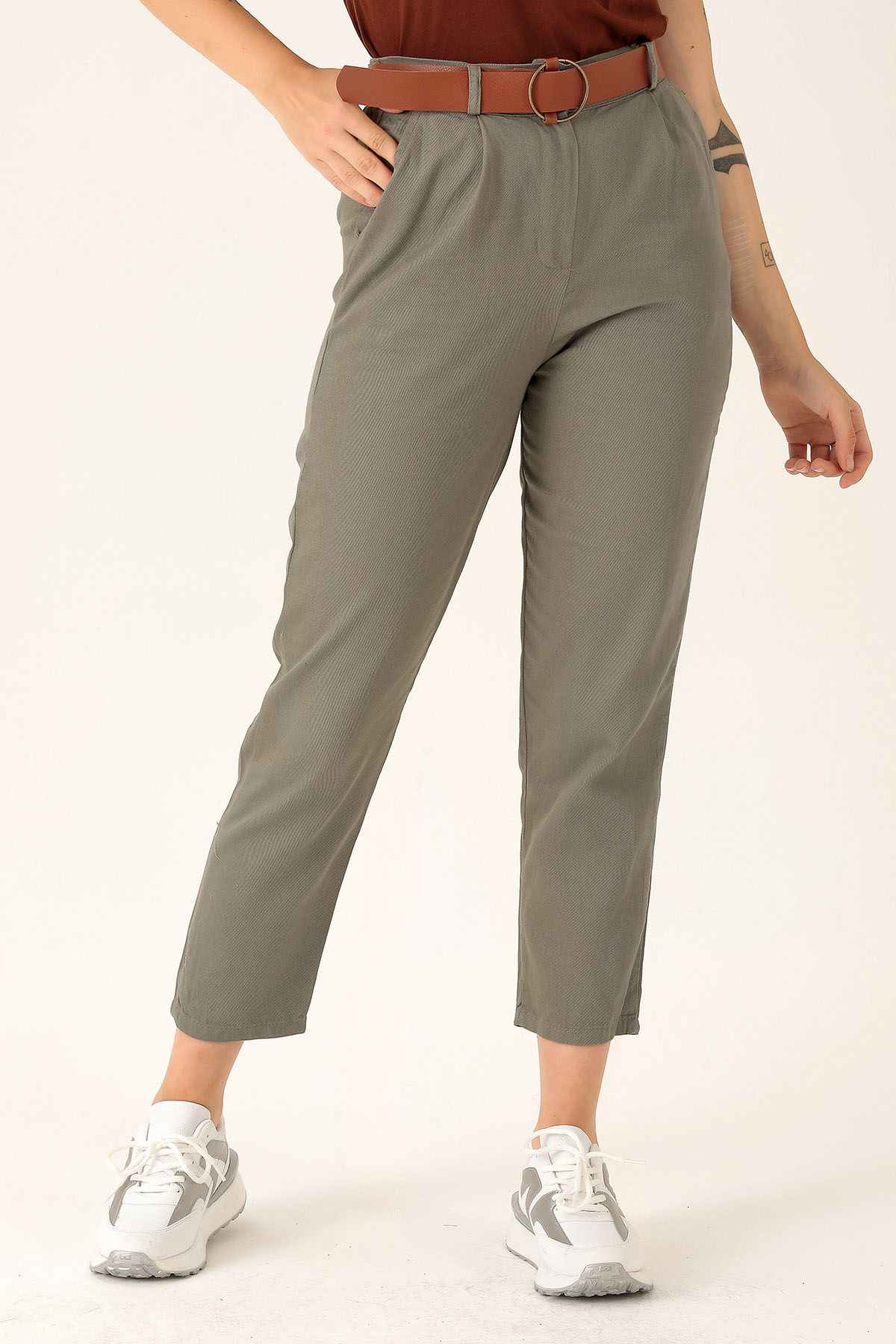 Bayan Kemer Detay Gabardin Bayan Pantolon - 5925 Olive Yeşili - 3