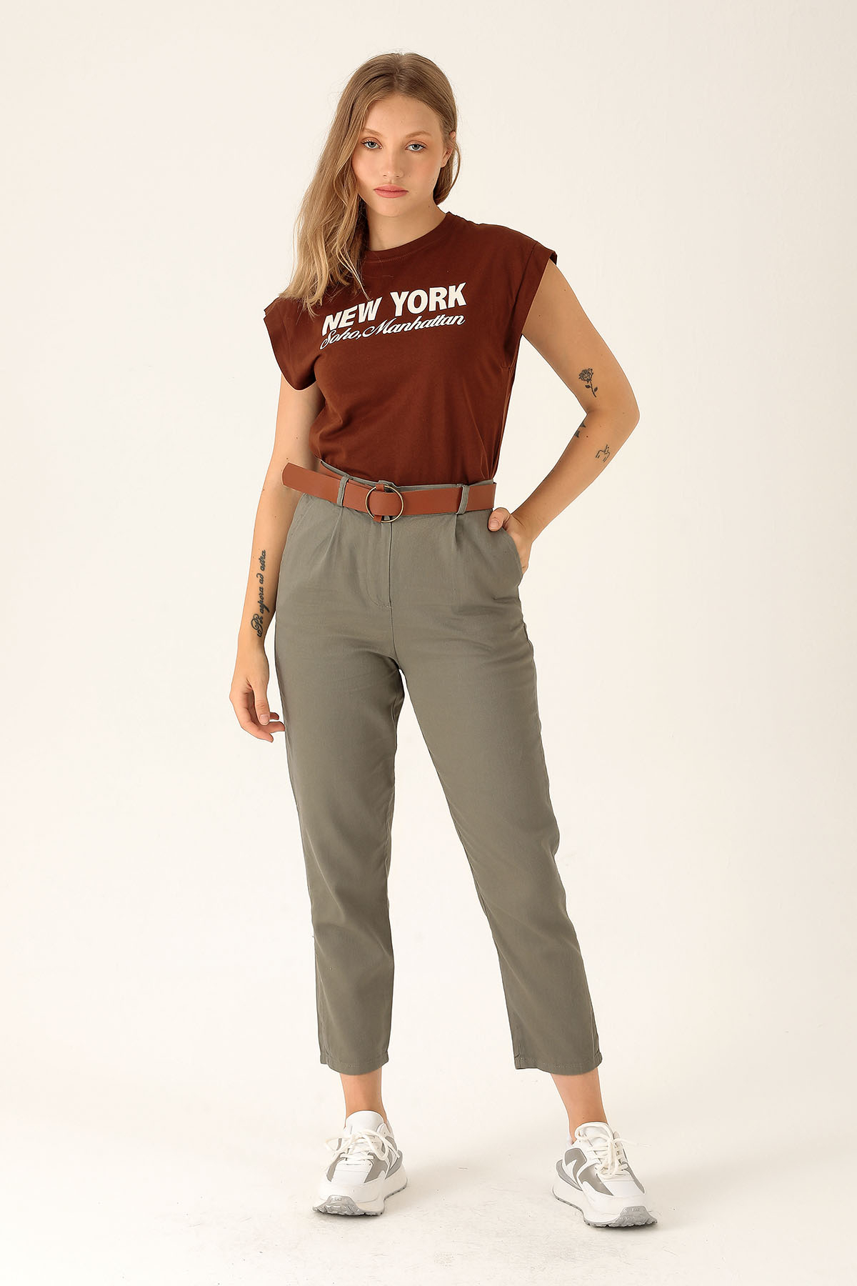 Bayan Kemer Detay Gabardin Bayan Pantolon - 5925 Olive Yeşili - 1