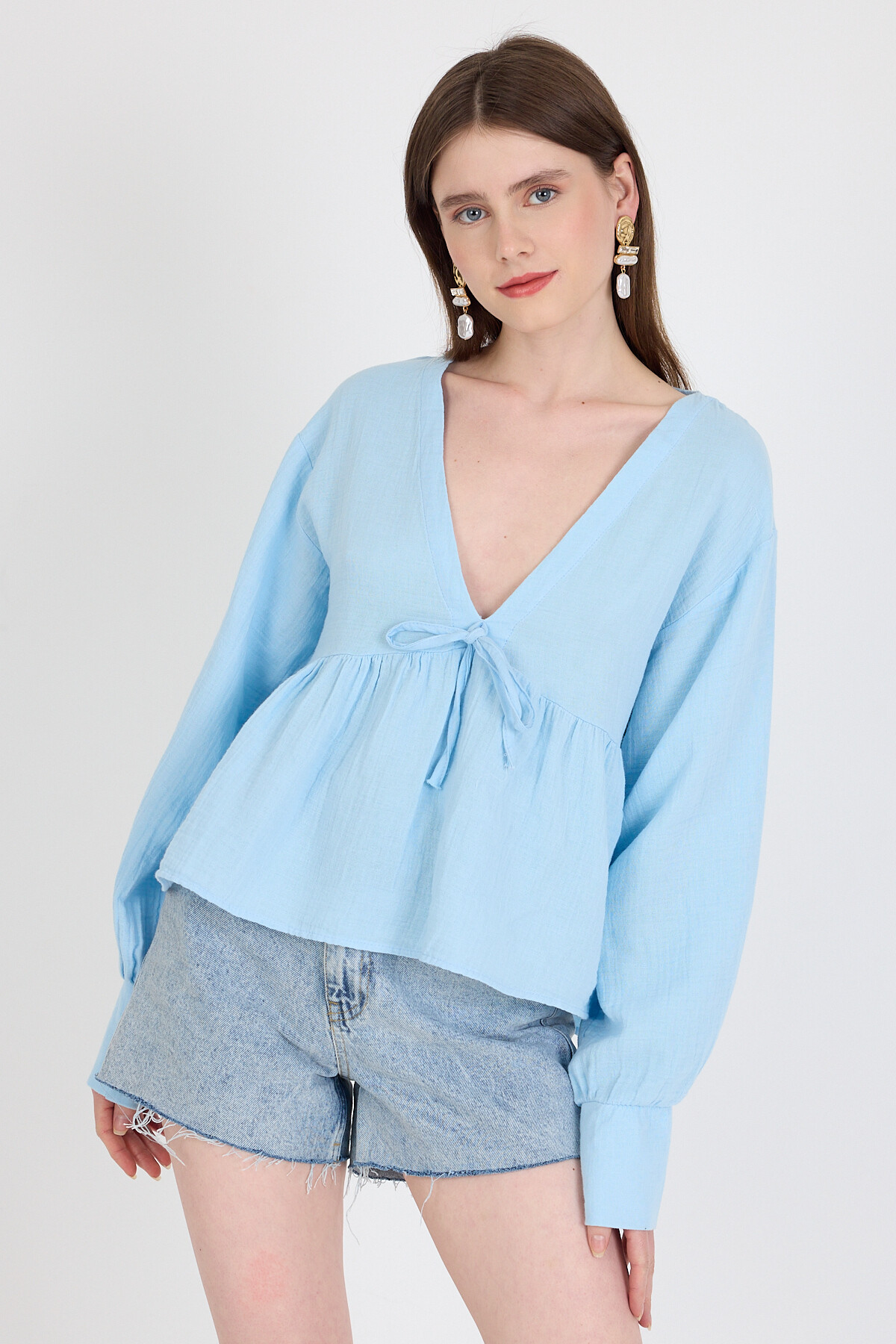 Bebe Mavi %100 Pamuk V Yaka Ön Bağlama Detaylı Bluz 4784A 