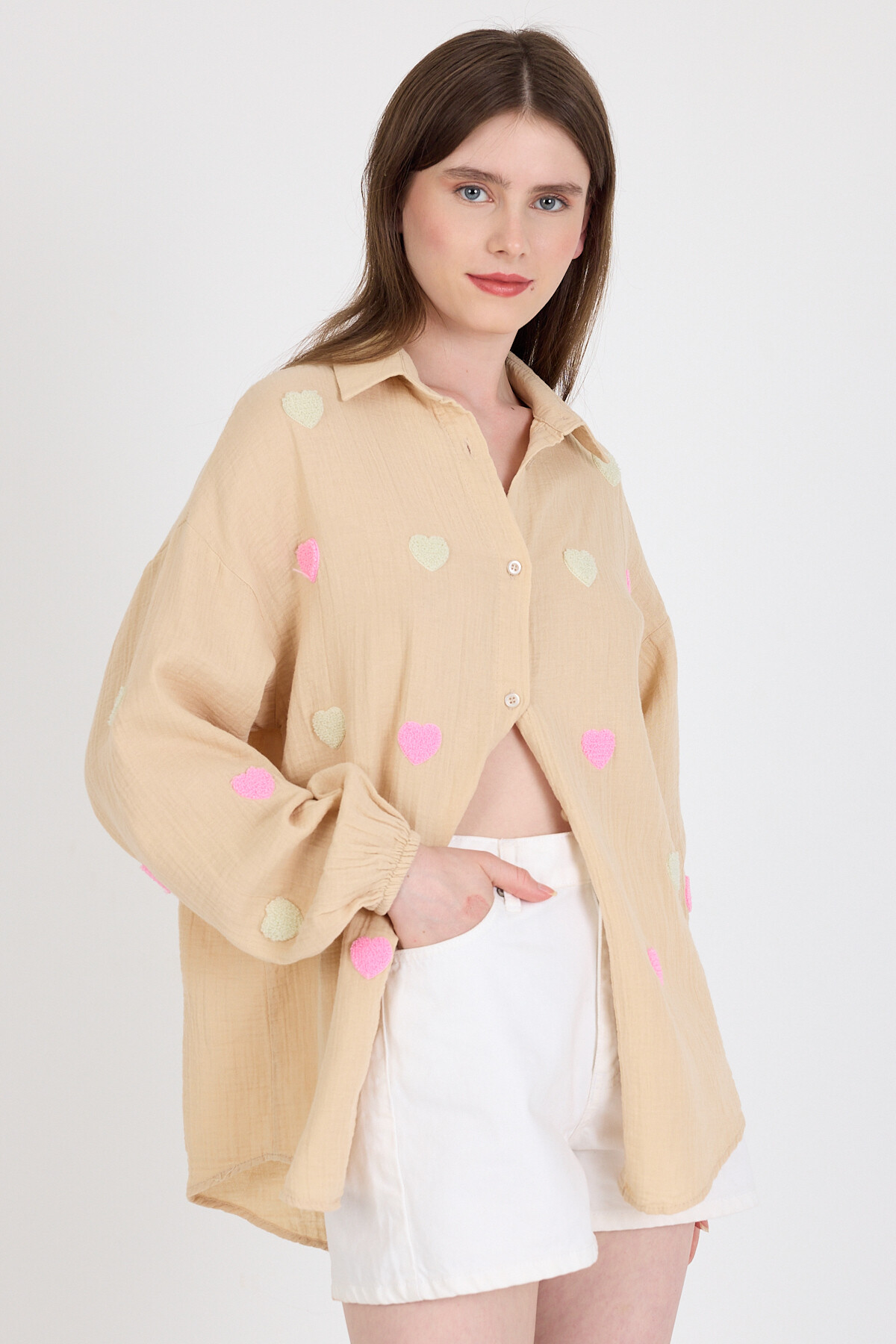 Bej %100 Pamuk Kalp Nakışlı Gömlek 4797A - 3