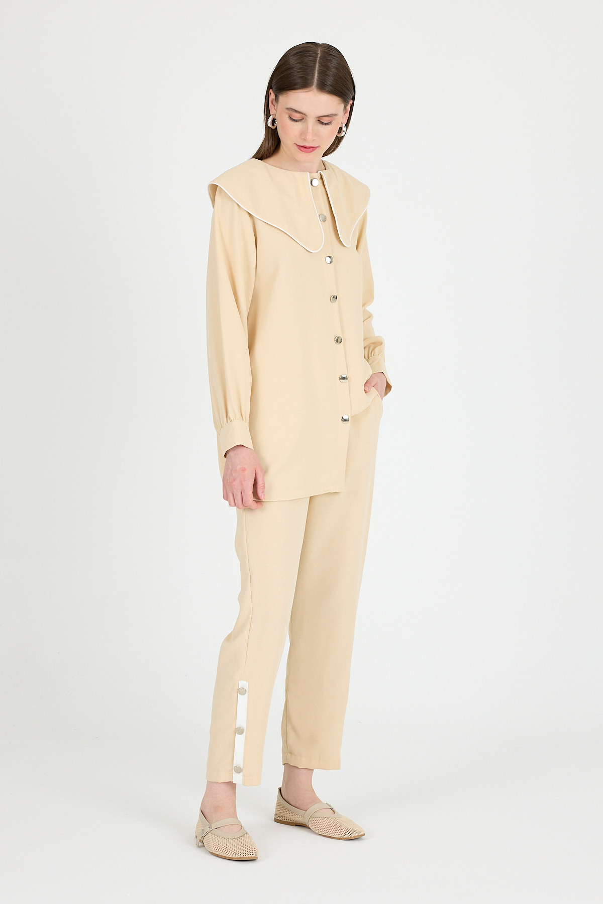 Bej Bebe Yaka Düğmeli Tunik ve Yanı Şerit Detaylı Pantolon Takım 4661A - 3