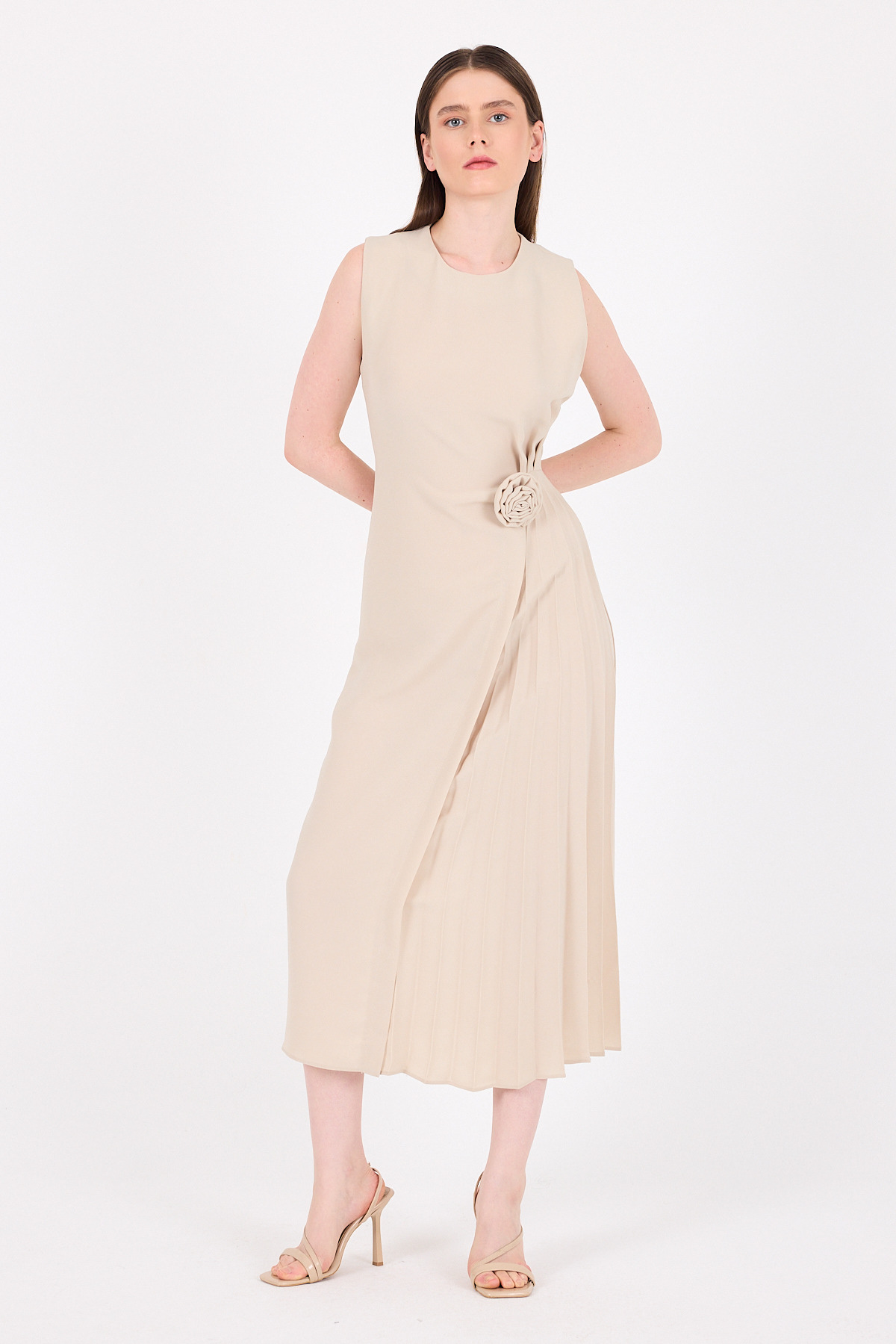 Bej Çiçek Detaylı Pliseli Midi Abiye Elbise 251671 - 6