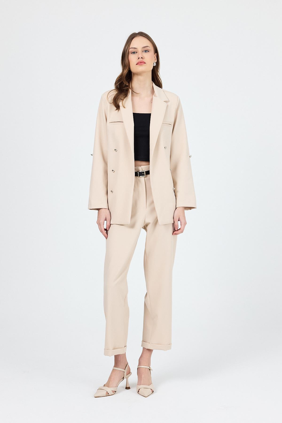 Bej Çift Düğmeli Kemerli Takım 6670A - 2