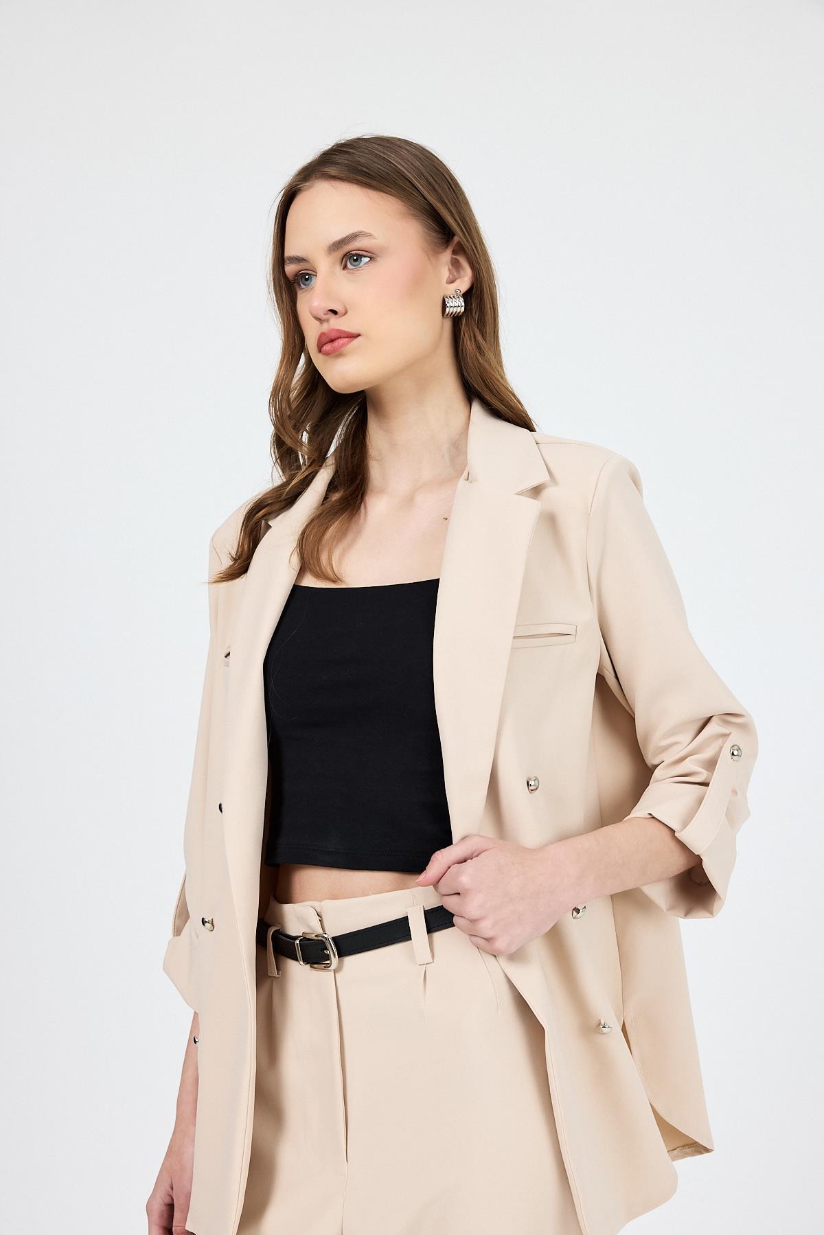 Bej Çift Düğmeli Kemerli Takım 6670A - 7