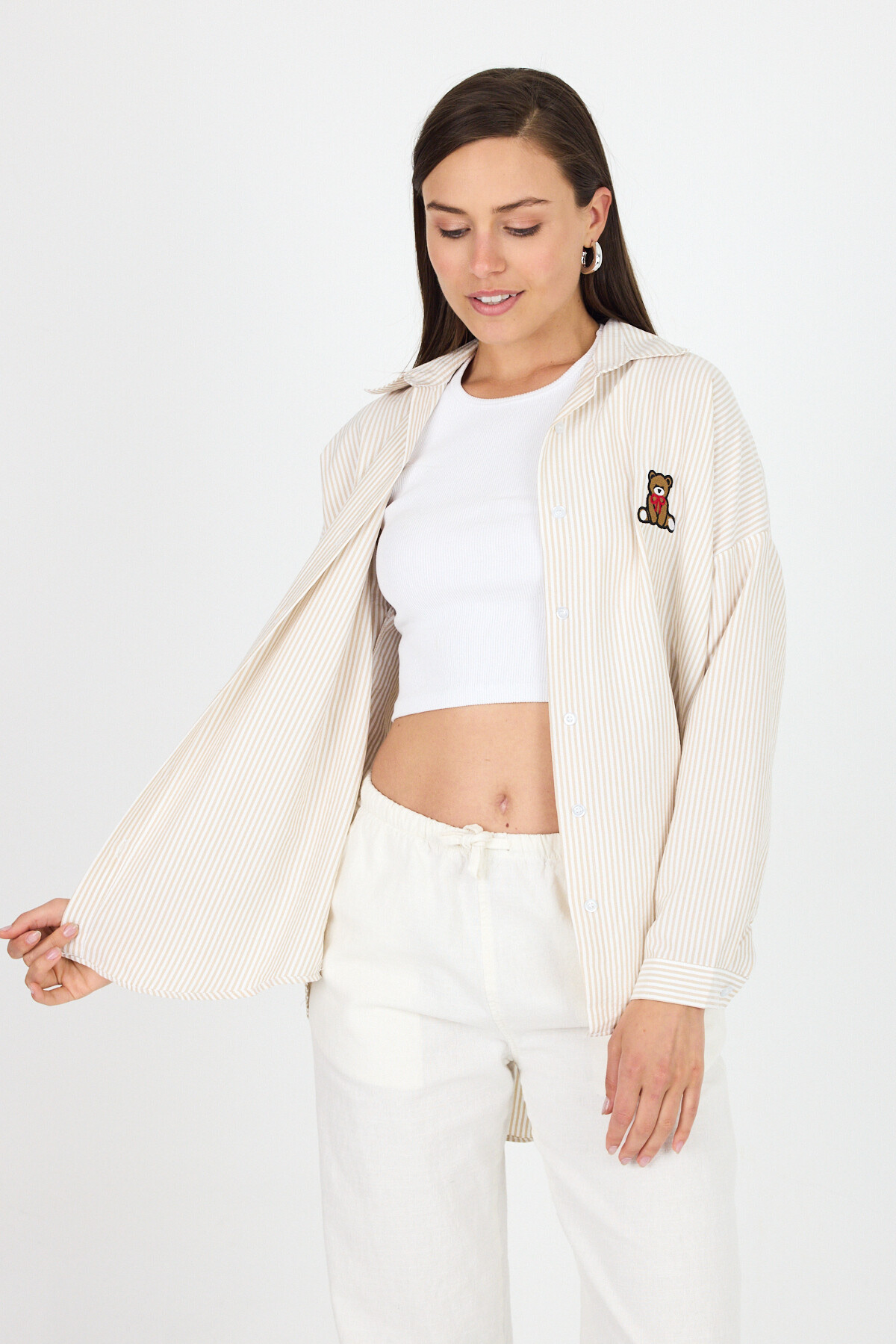 Bej Çizgili Ayıcık Nakışlı Pamuklu Oversize Gömlek 4689A - 7
