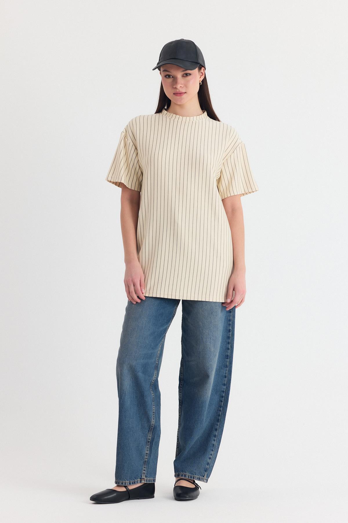 Bej Çizgili Oversize Tişört 4447A - 2