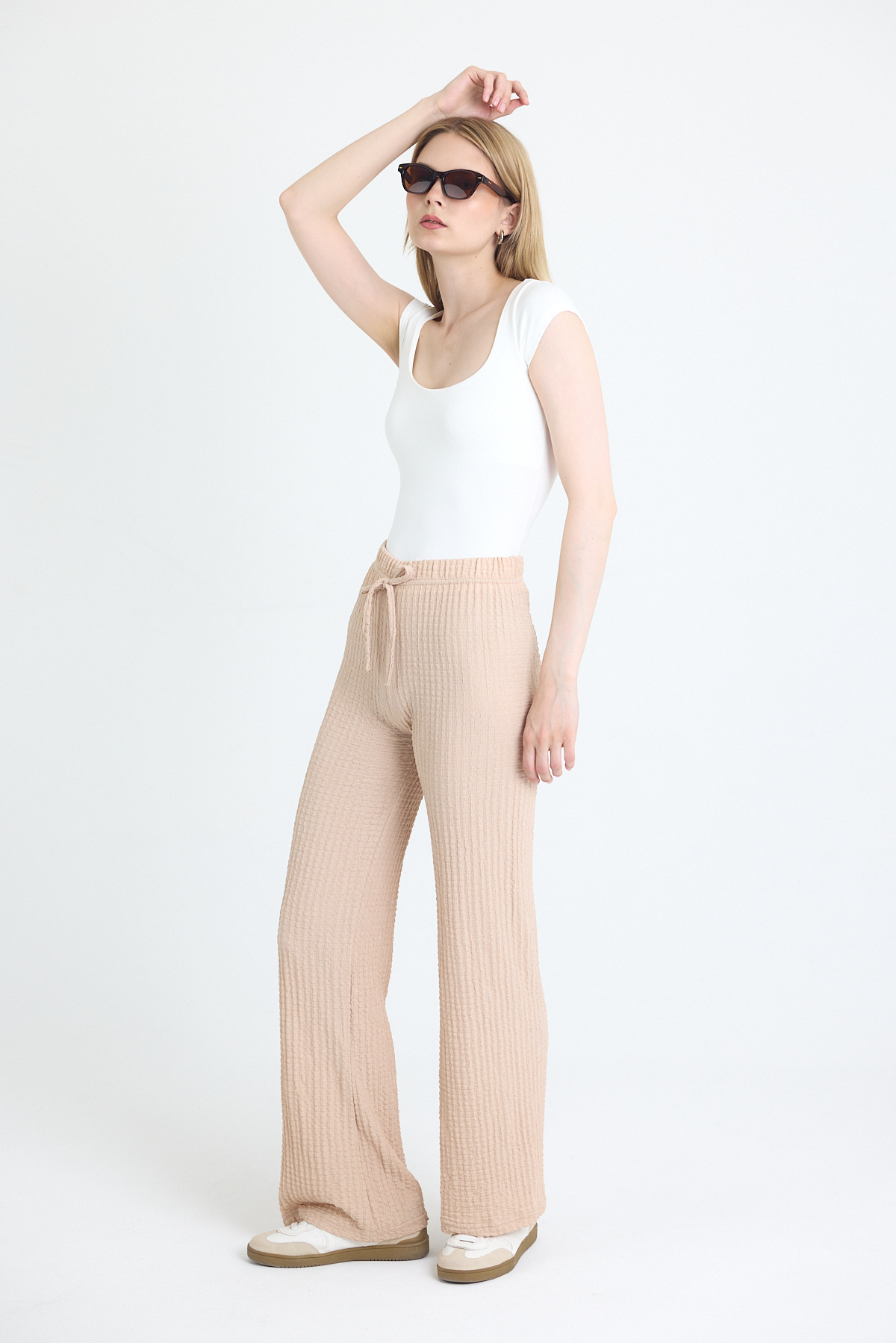 Bej Geniş Paça Dökümlü Bürümcük Kumaş Pantolon 326 - 3