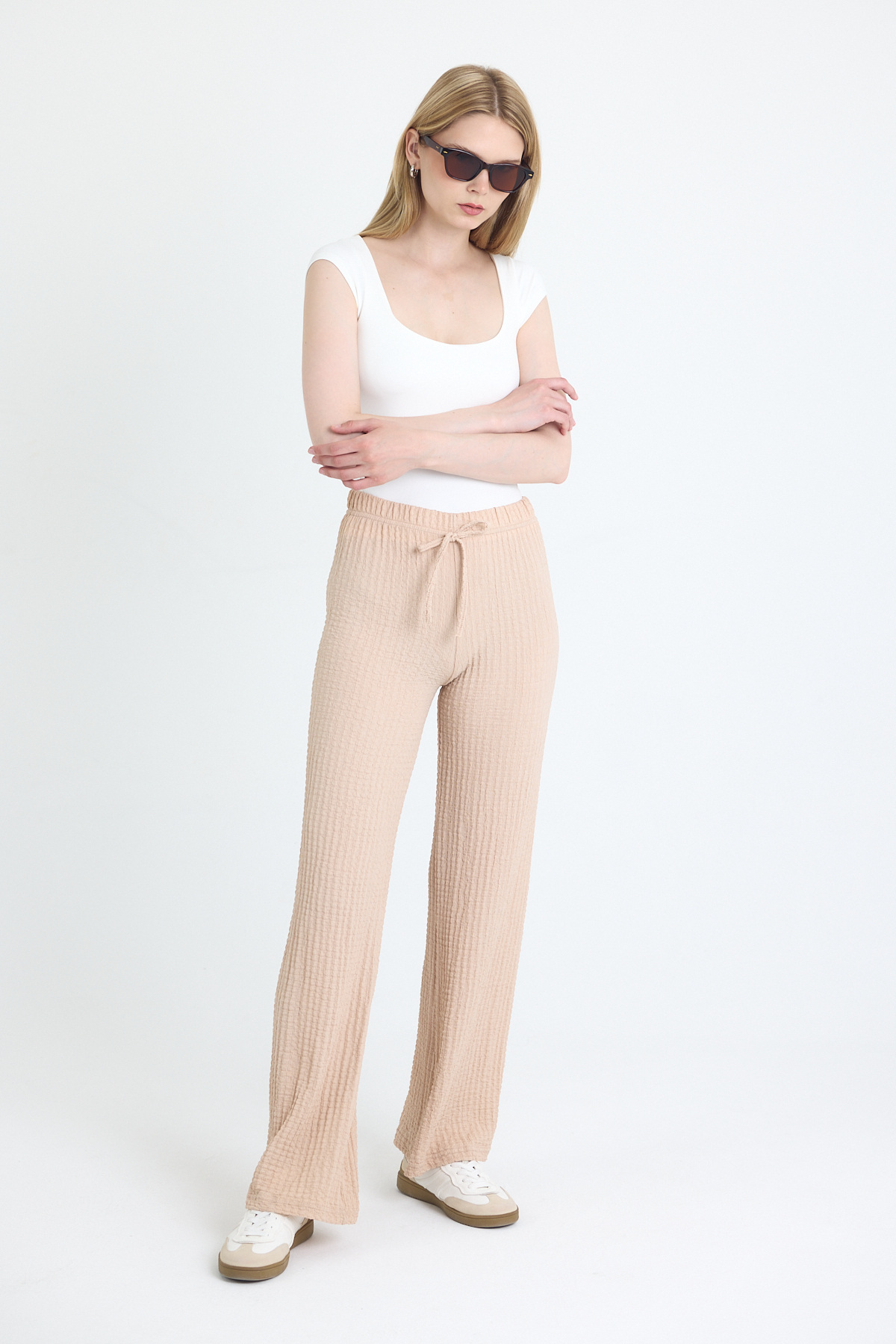 Bej Geniş Paça Dökümlü Bürümcük Kumaş Pantolon 326 - 6