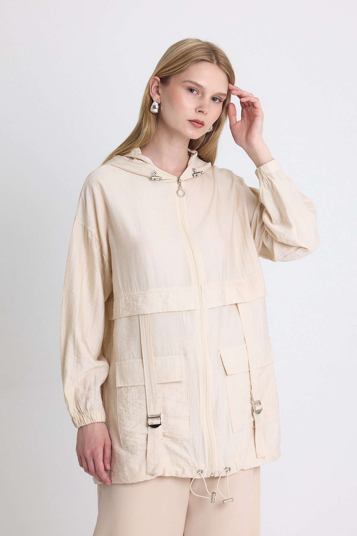 Bej Kapüşonlu Cepli Fermuarlı Kap 4572A - 2