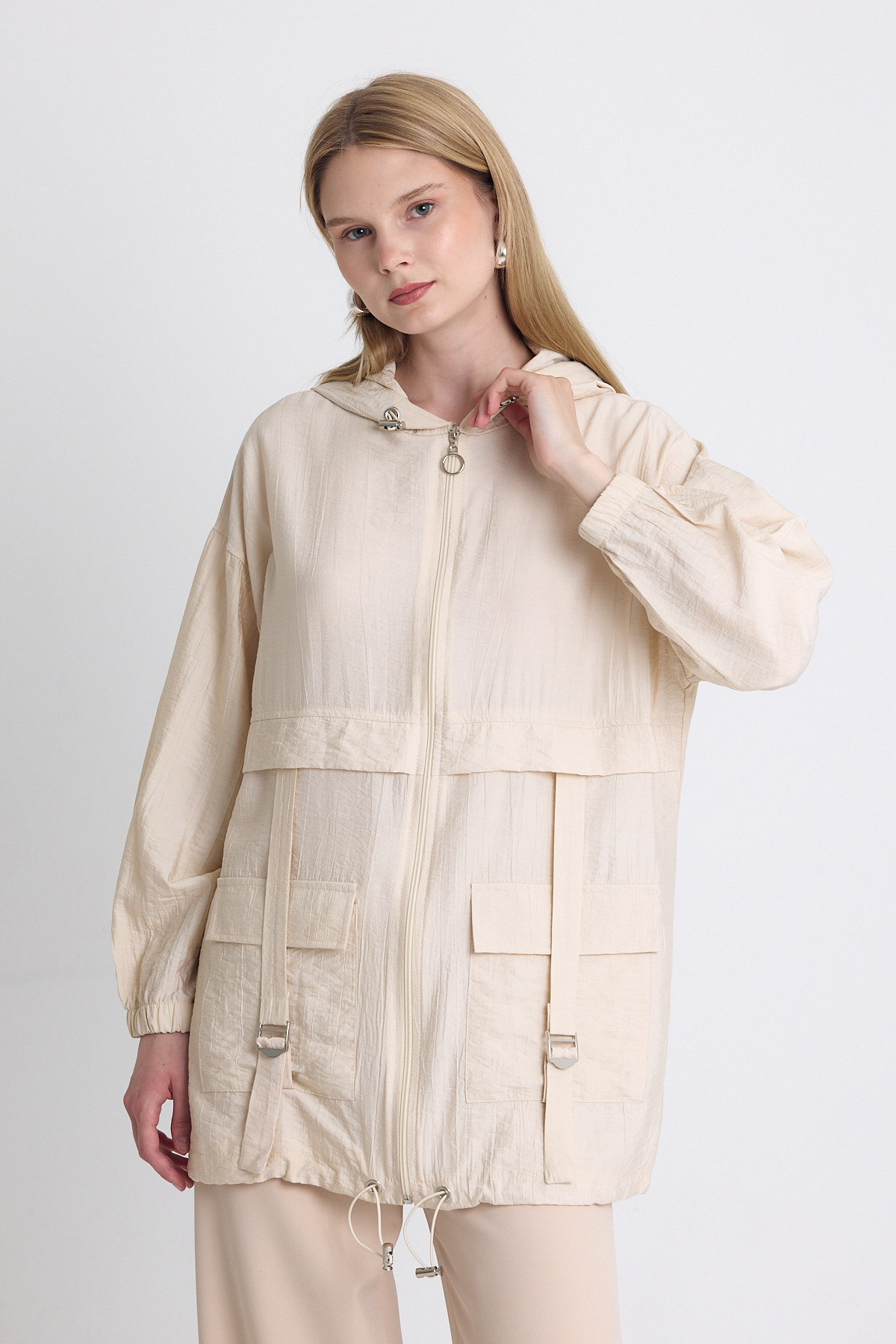 Bej Kapüşonlu Cepli Fermuarlı Kap 4572A - RAYS