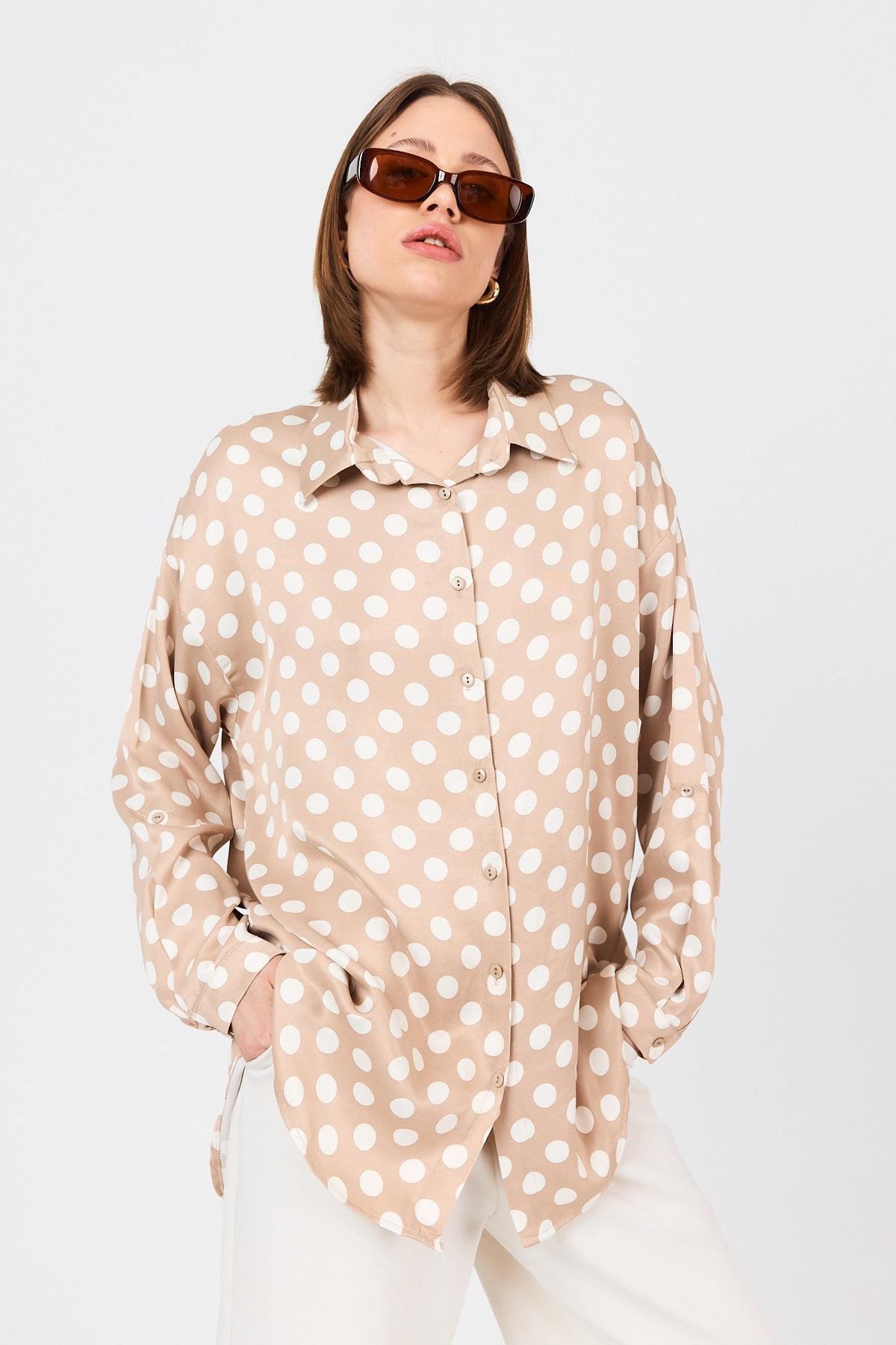 Bej Puantiye Desen Oversize Saten Gömlek 9411 - 1