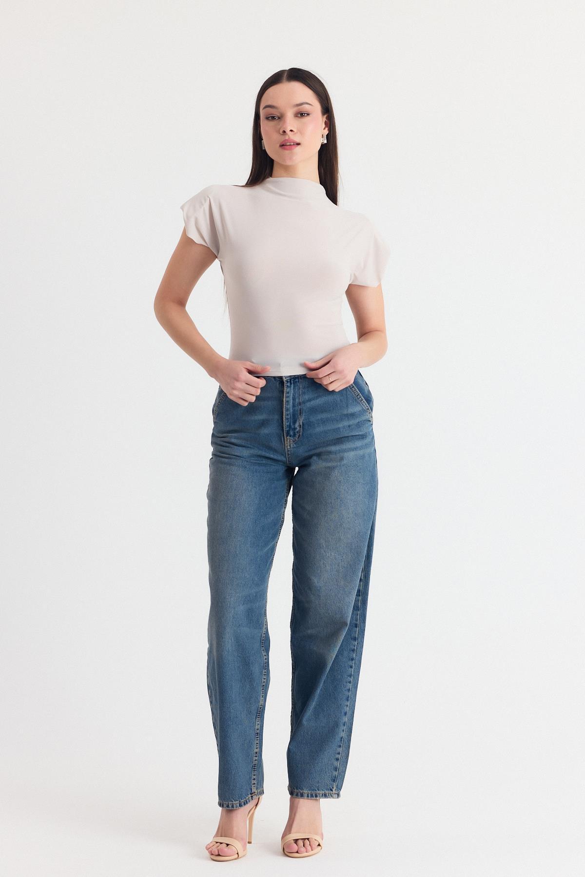 Bej Vatkalı Dik Yaka Drapeli Bluz 13185 - 6