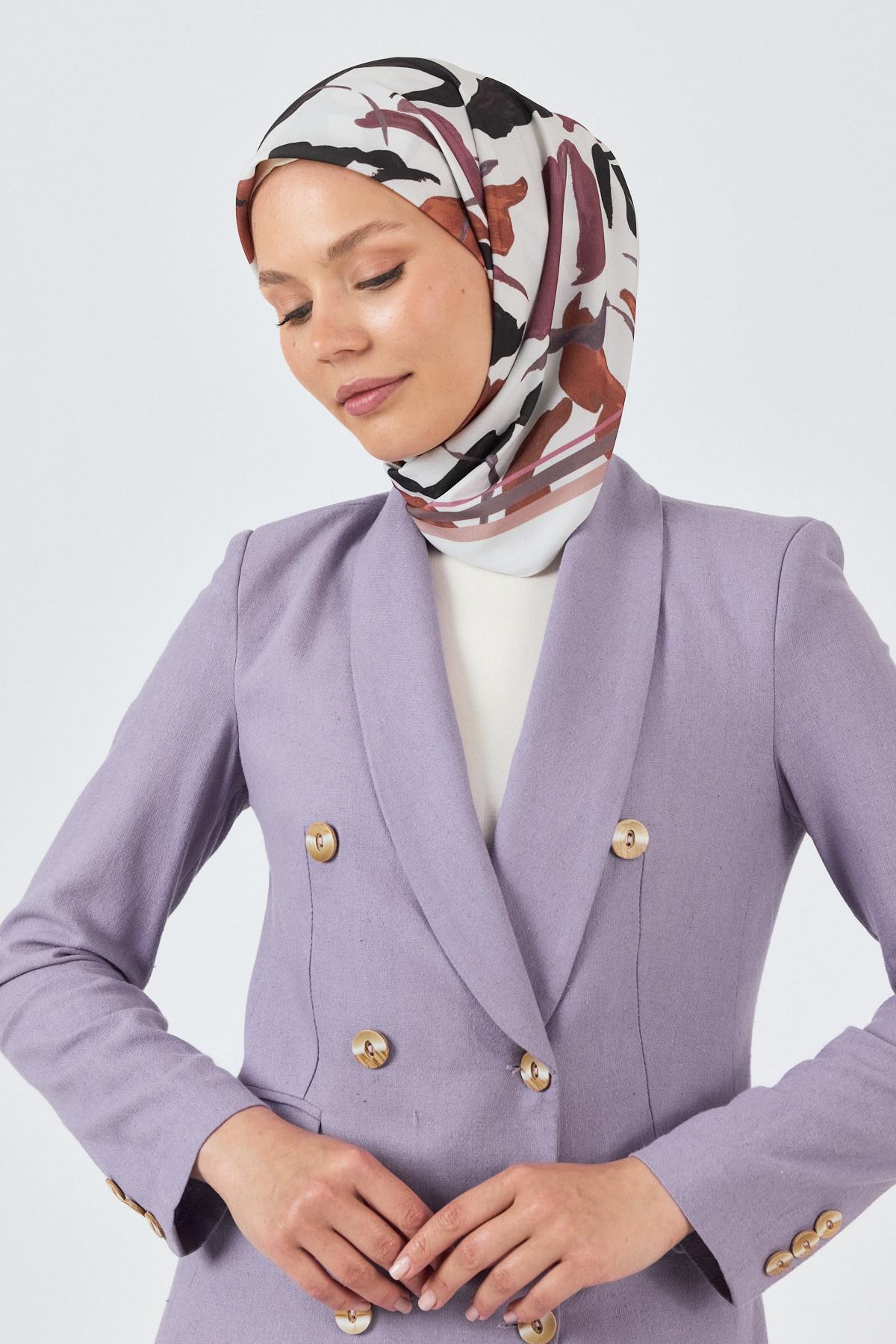 Bej Yaprak Desenli Eşarp 3004 - 4
