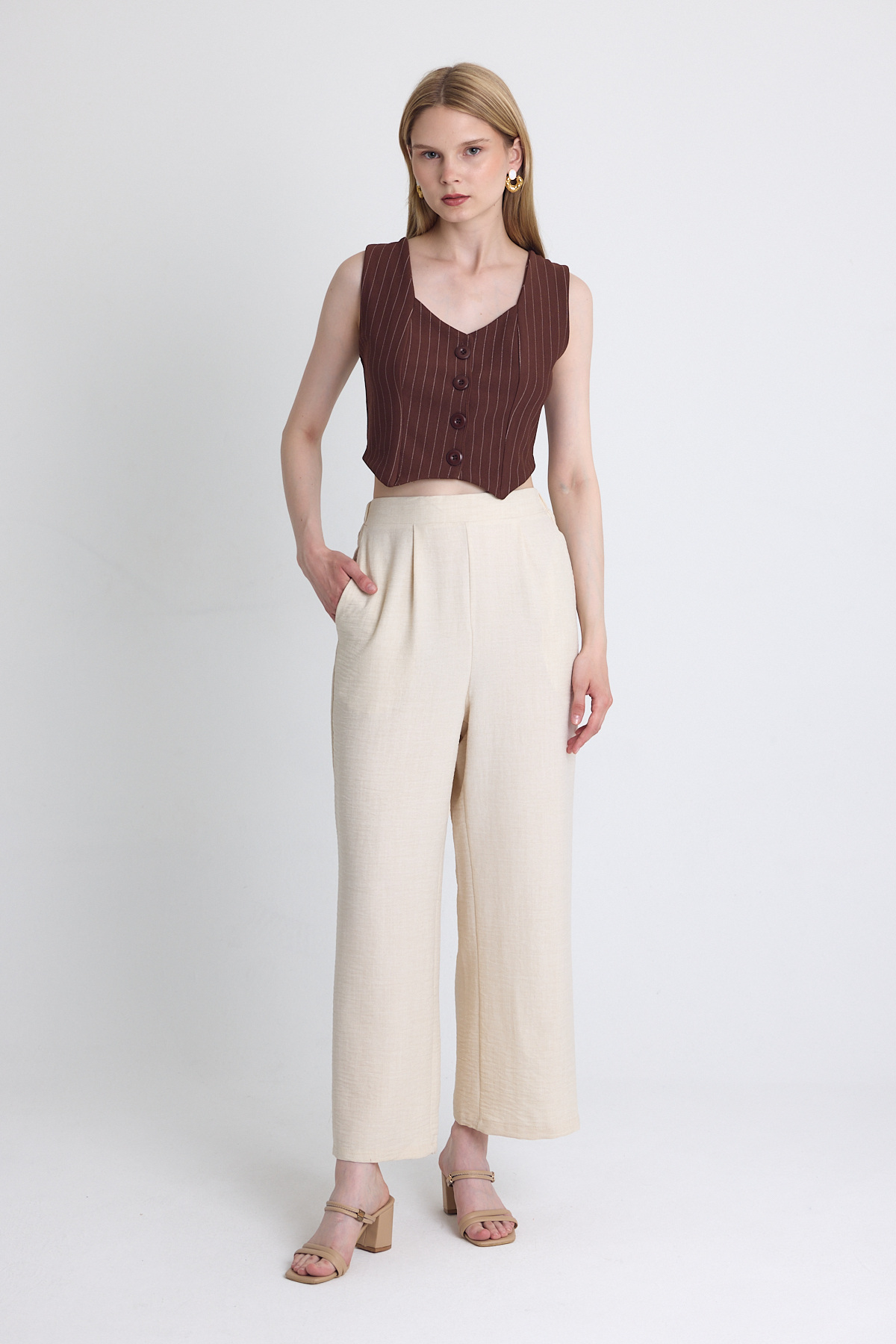 Bej Yüksek Bel Ön Pile Detaylı Pamuklu Bol Paça Pantolon 8014A - 6