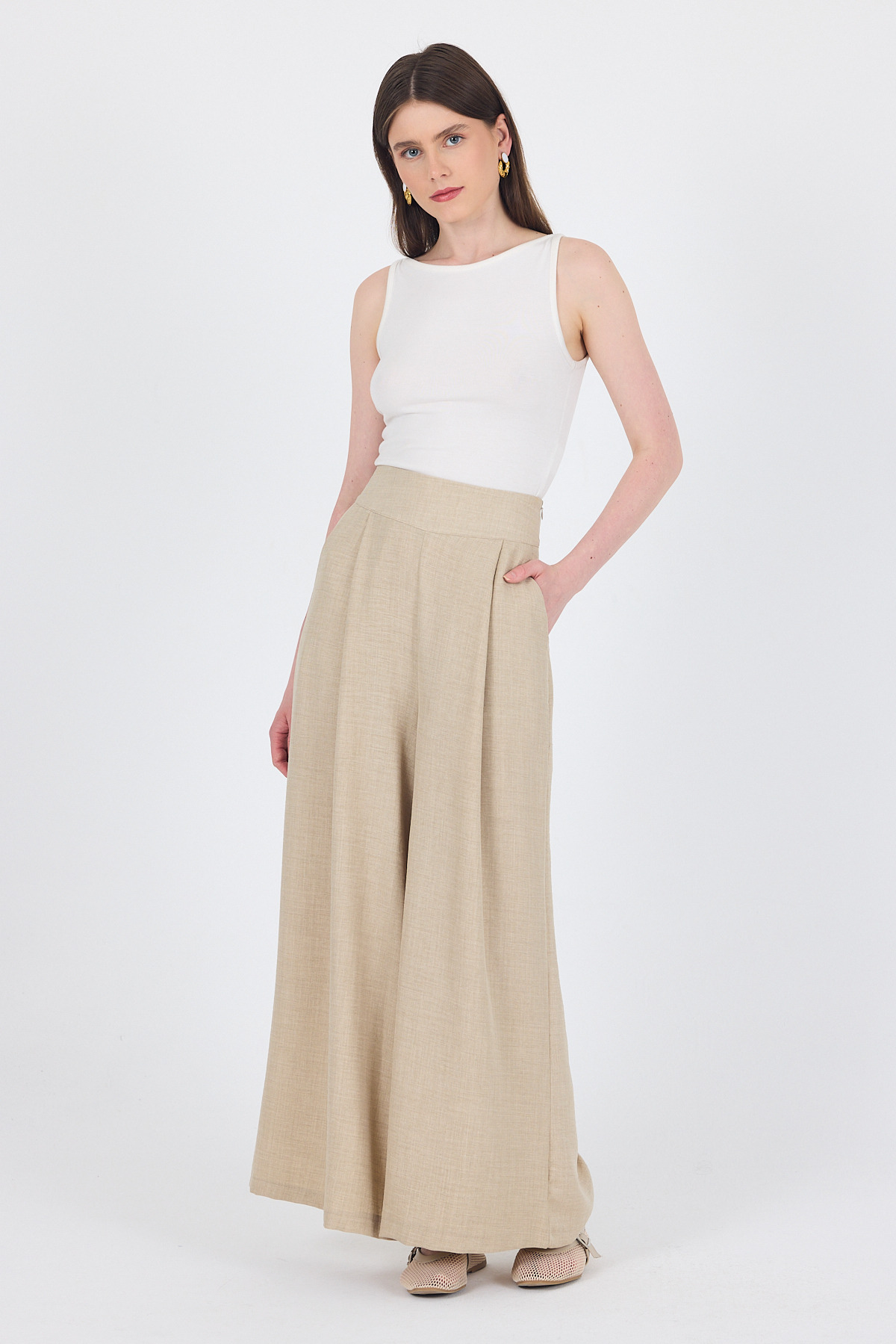 Bej Yüksek Bel Pile Detaylı Bol Paça Pantolon 4810A - RAYS