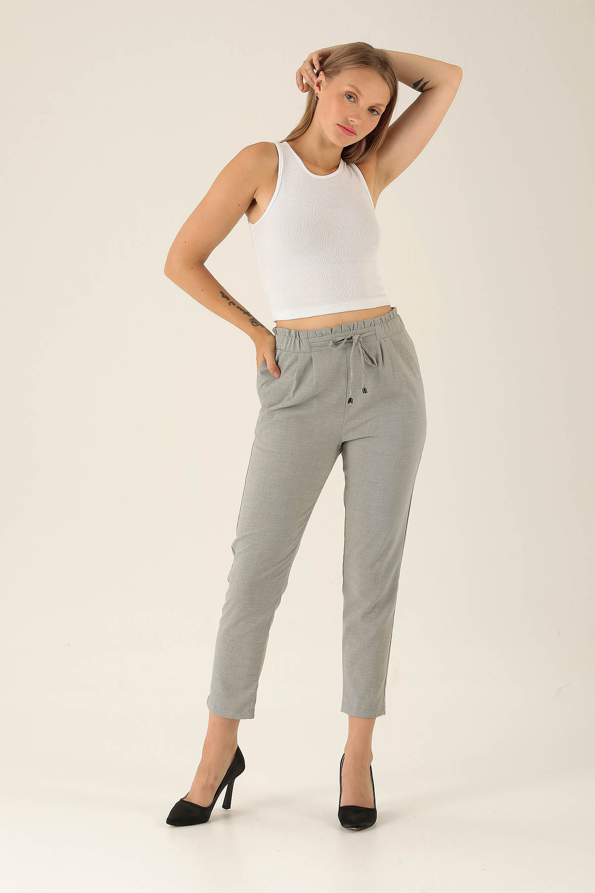 Beli Fırfırlı Pile Detay Bayan Pantolon - 6608A Gri 