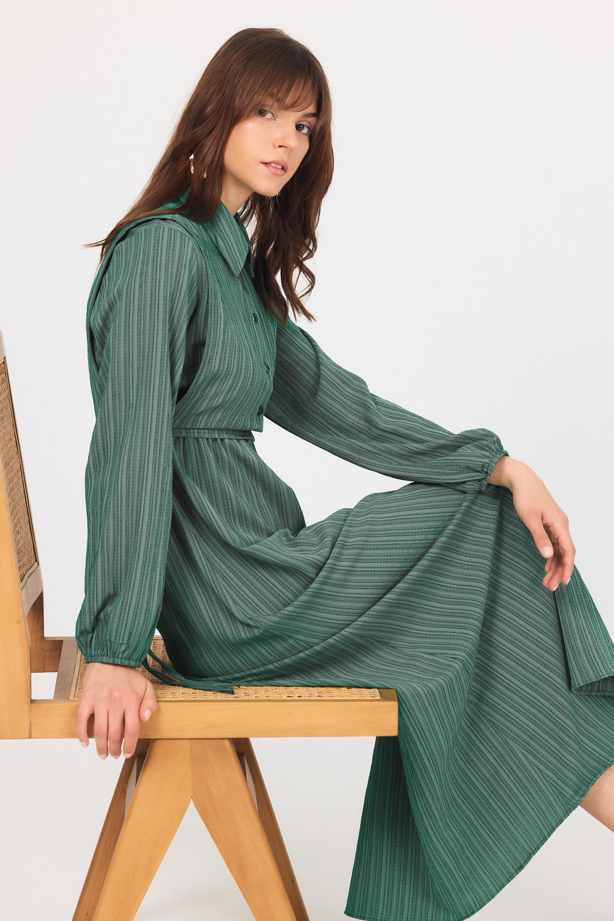 Benetton Yeşili Çift Kullanımlı Çıkma Yakalı Dokuma Elbise 4652A - 1