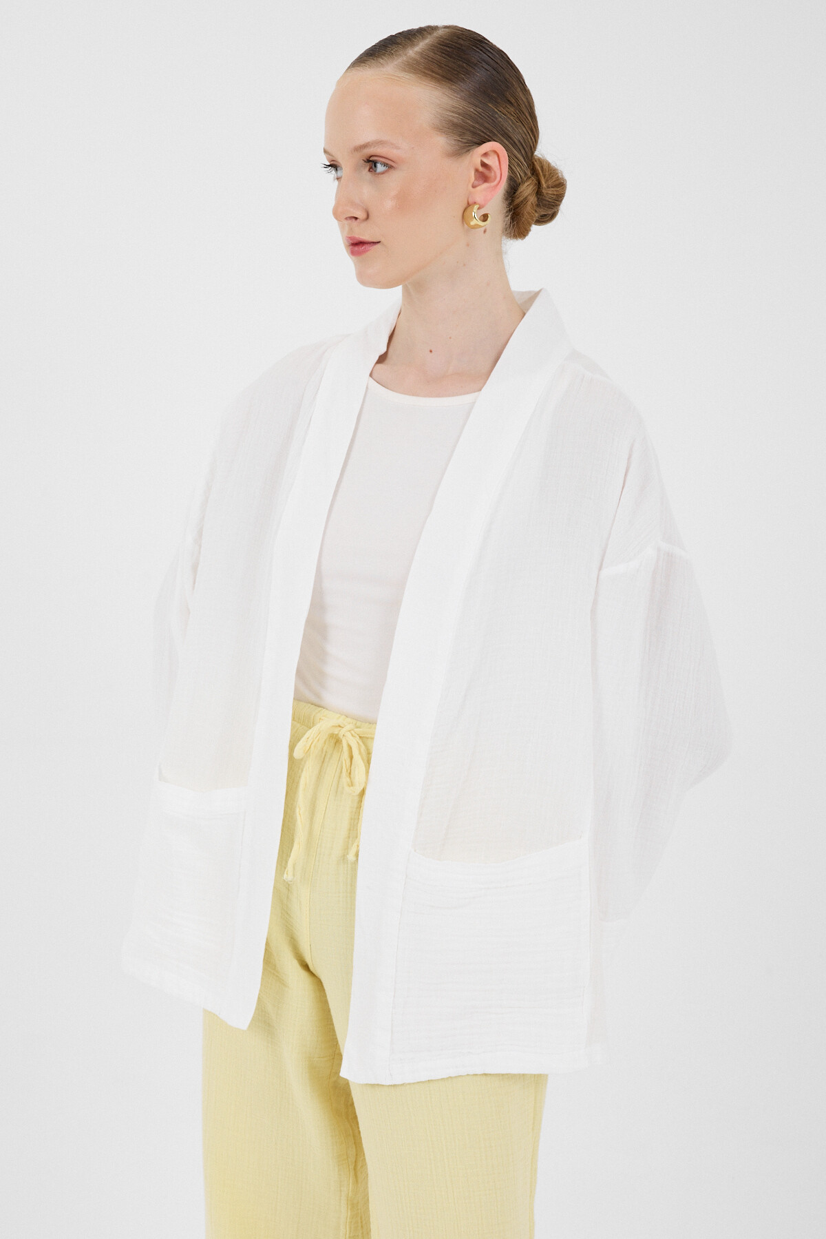 Beyaz %100 Pamuk Cepli Müslin Kimono 8065A - 2