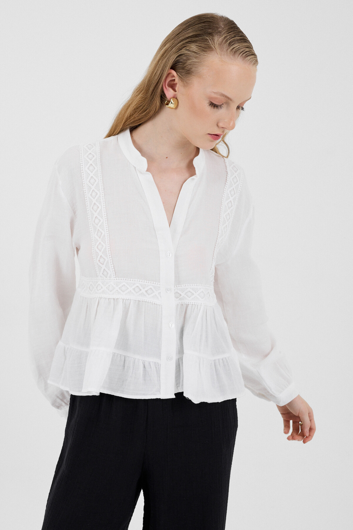 Beyaz %100 Pamuk Dantel Detaylı Müslin Gömlek 4823A - RAYS