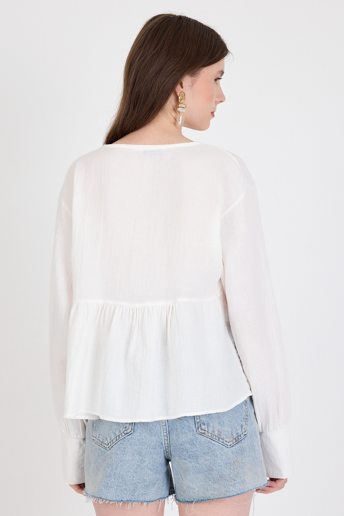 Beyaz %100 Pamuk V Yaka Ön Bağlama Detaylı Bluz 4784A - 5