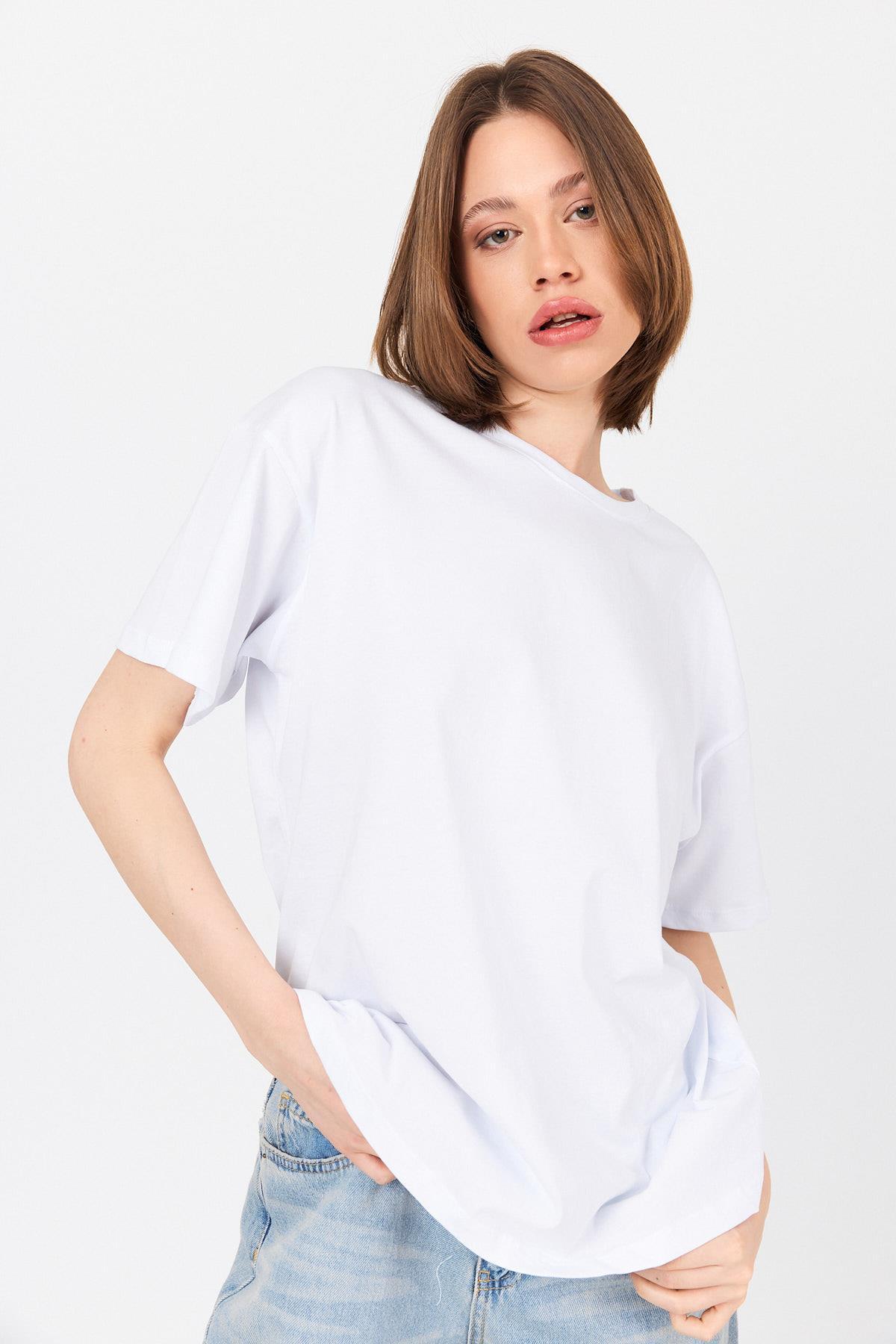 Beyaz Arka Yazı Baskılı Kalpli %100 Pamuk Oversize Tişört 2150-33M - 6