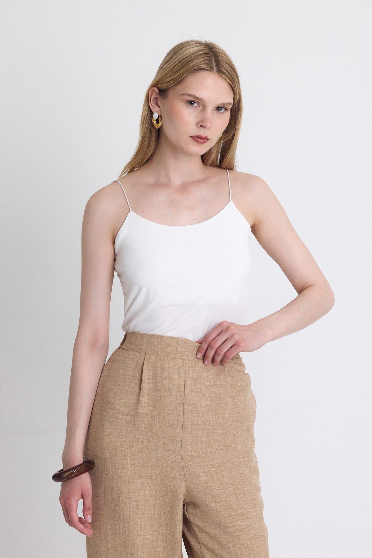 Beyaz Askılı Sandy Atlet Bluz 220 - 1