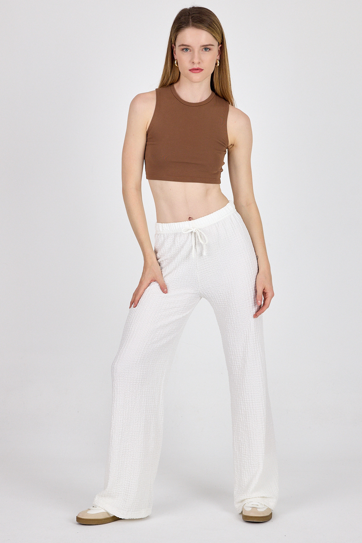 Beyaz Geniş Paça Dökümlü Bürümcük Kumaş Pantolon 326 - 7