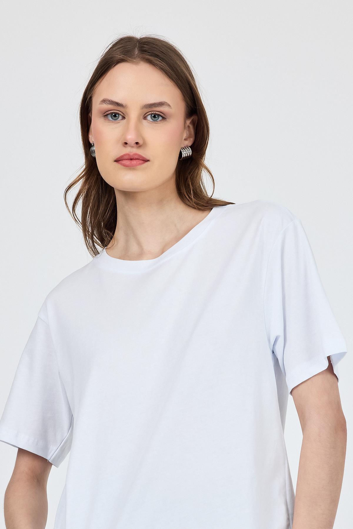 Beyaz Bisiklet Yaka %100 Pamuk Relaxed Fit Tişört 2142M - RAYS