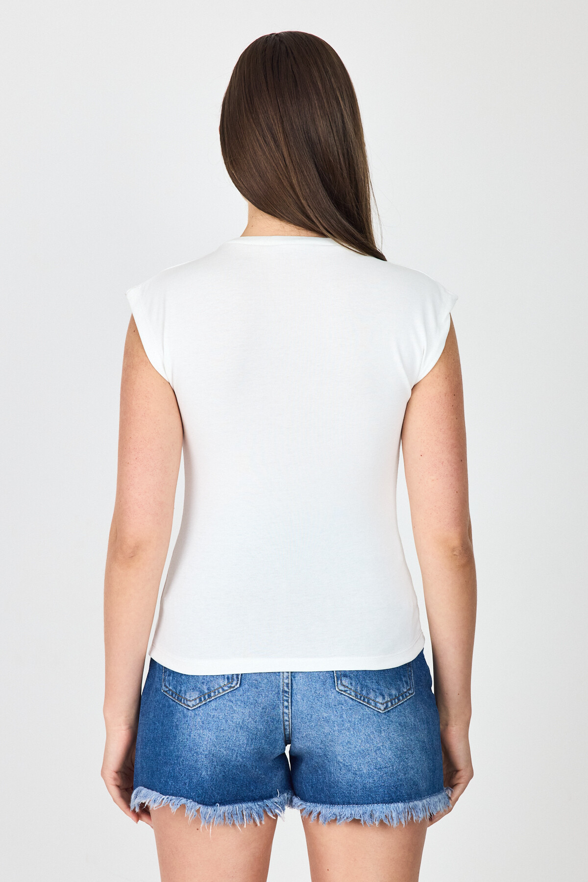 Beyaz Bisiklet Yaka Pamuklu Slim Fit Tişört 3050 - 5