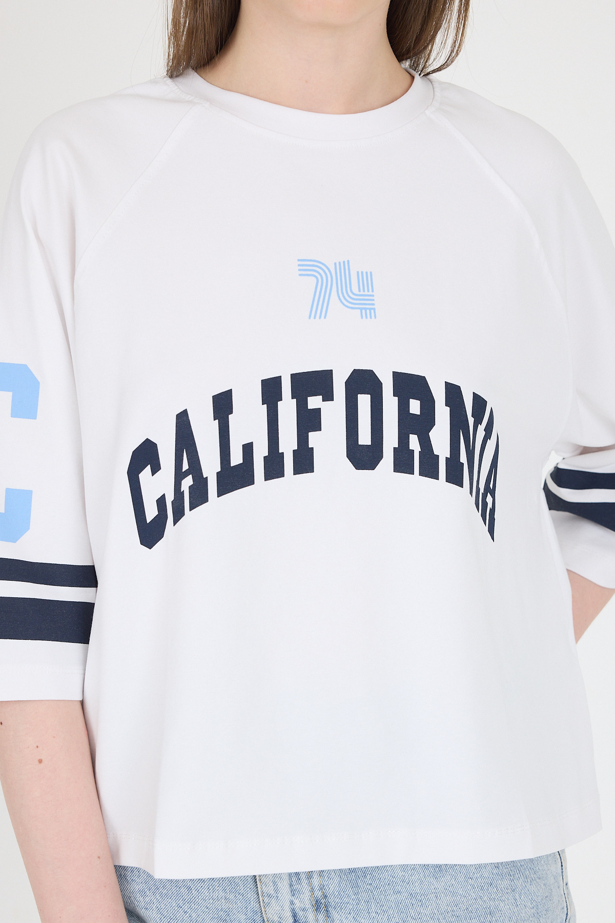 Beyaz California Baskılı Oversize Tişört 6817 - RAYS