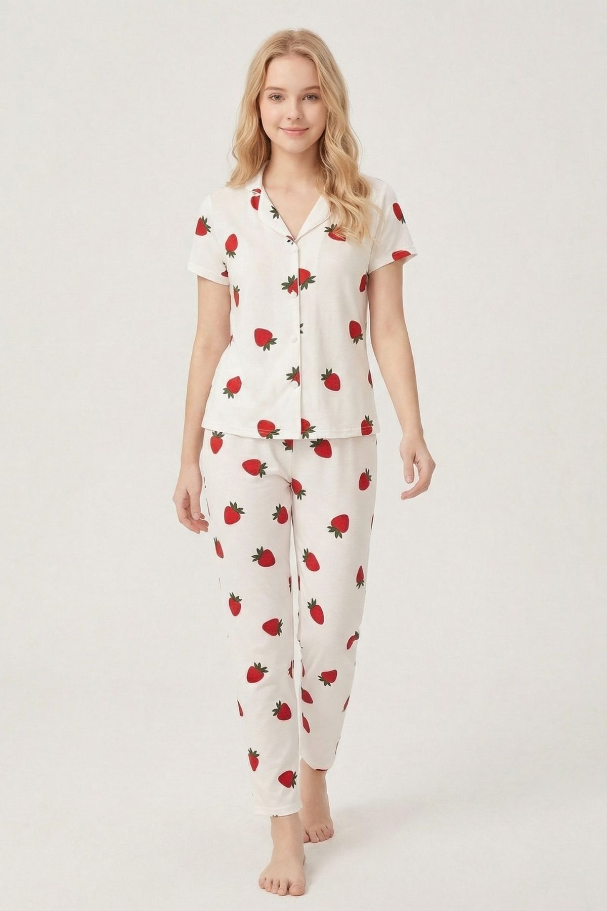 Beyaz Çilek Desen Kısa Kol Tişört Pijama Takım 0715 - RAYS (1)