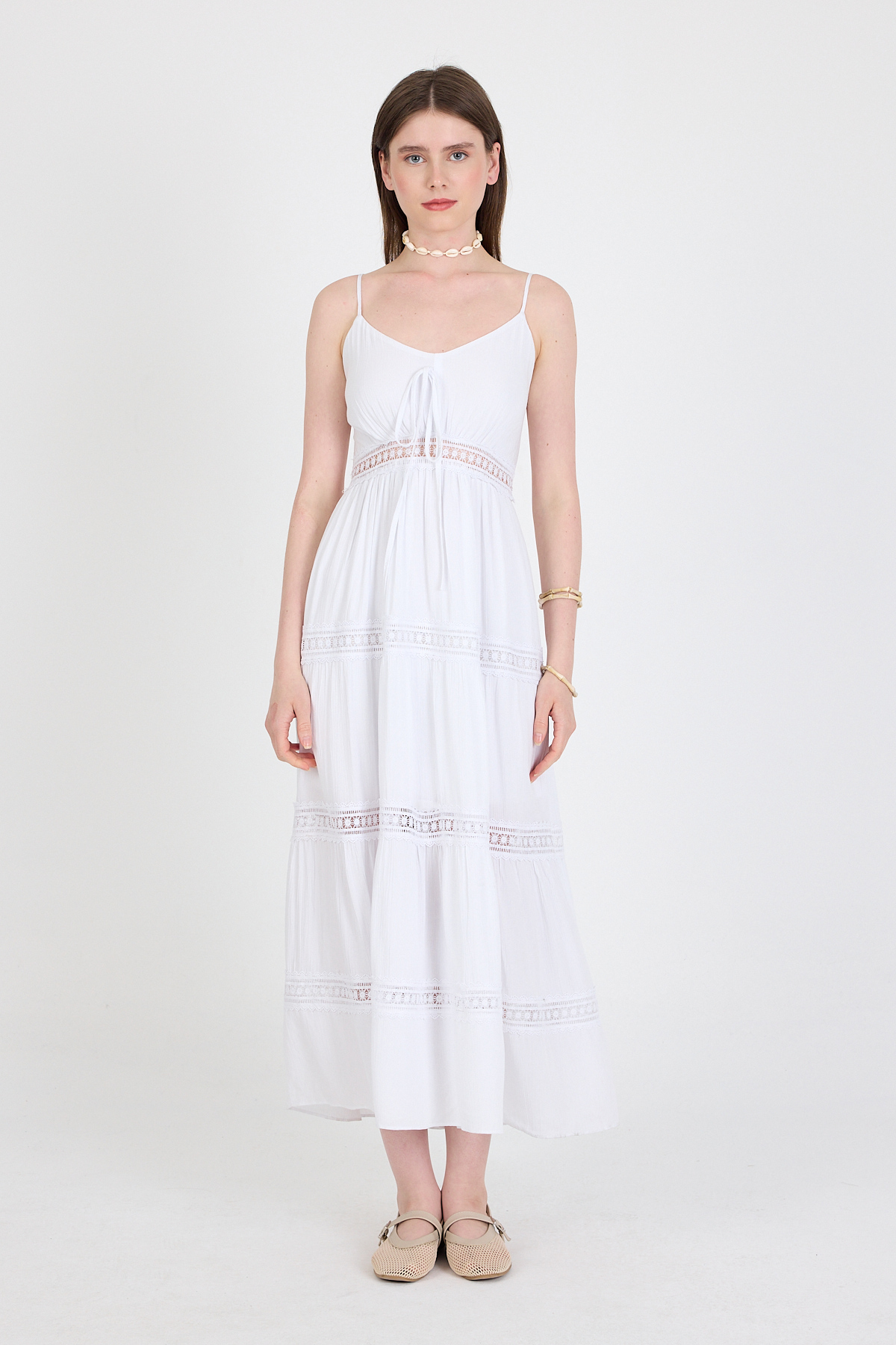 Beyaz Dantel Detaylı Askılı Elbise 251699 