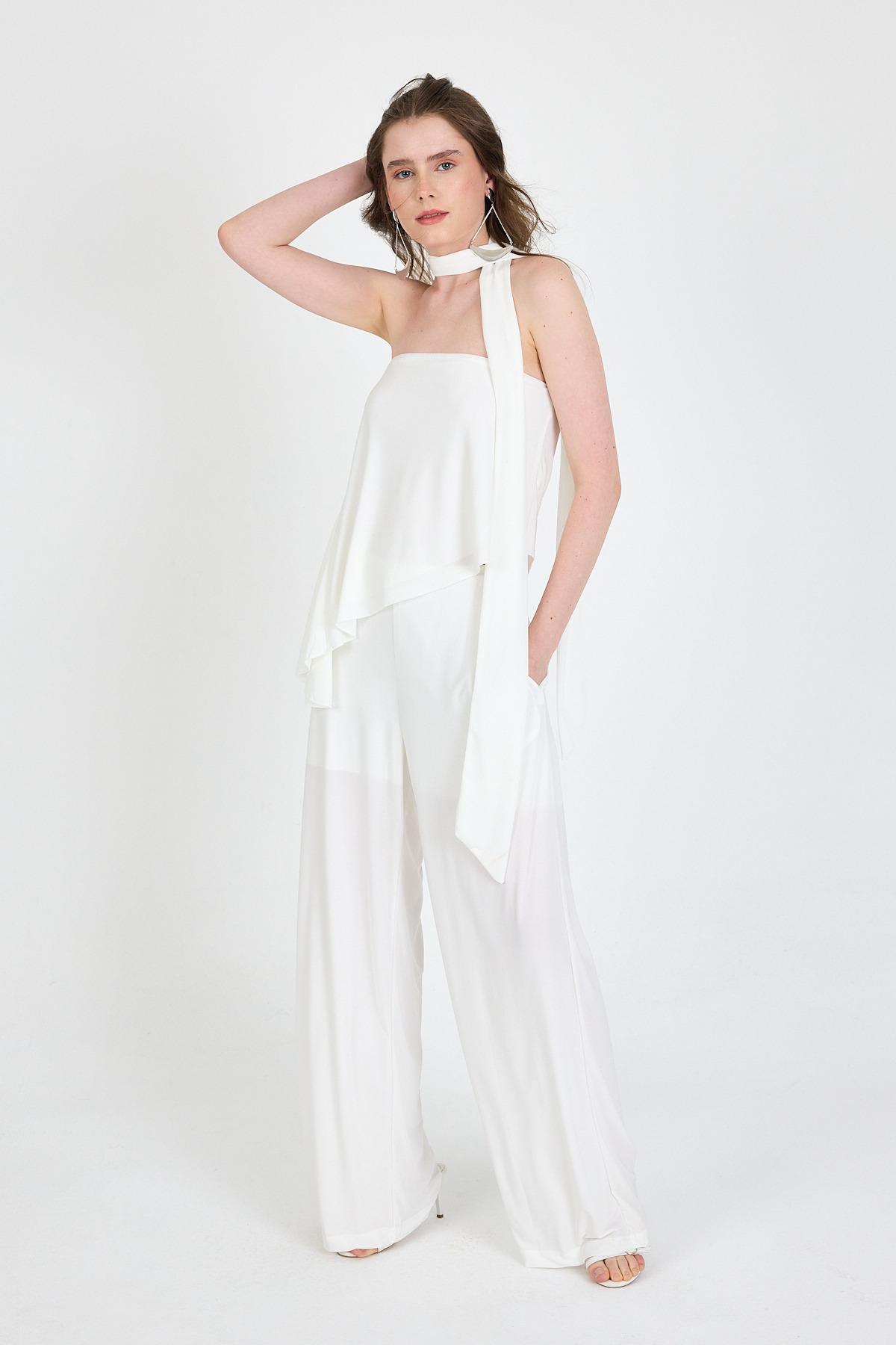 Beyaz Fularlı Pantolon Bluz İkili Takım 5224 - 7