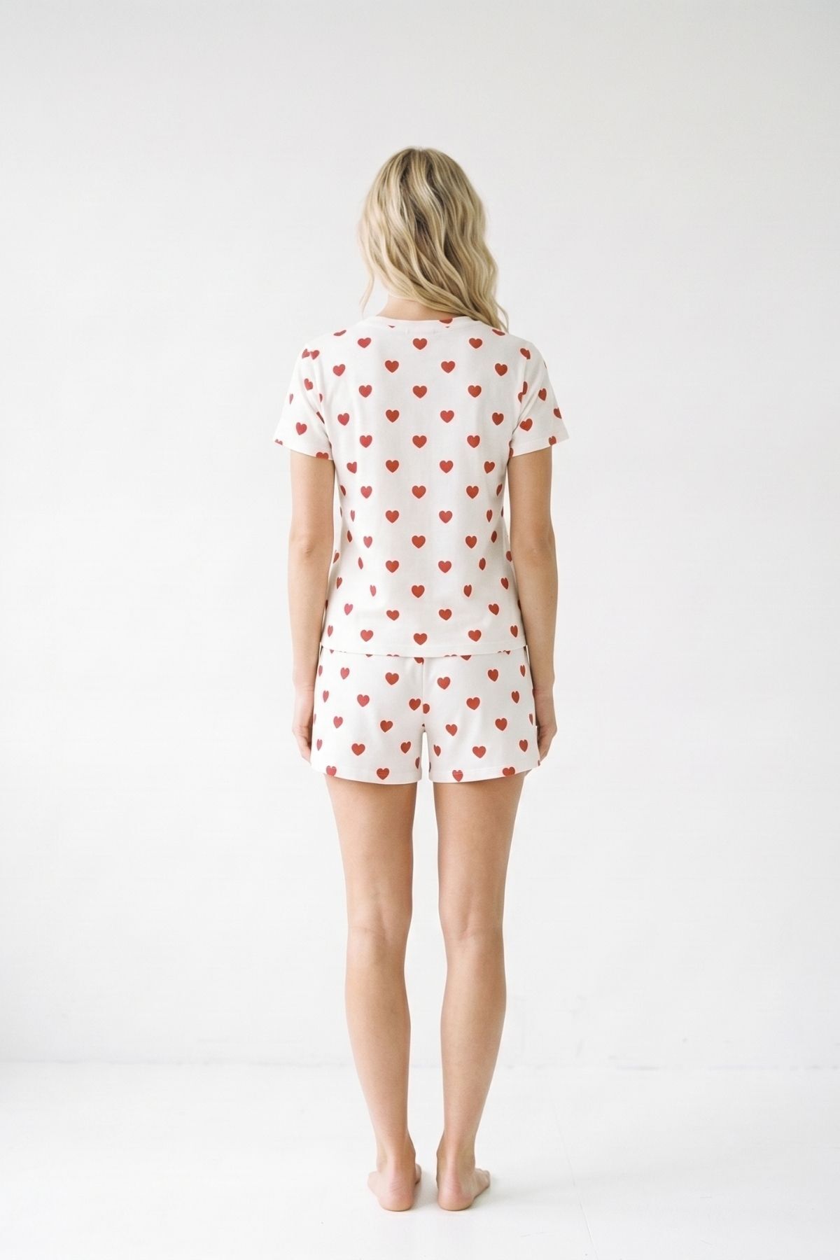 Beyaz Kalp Desen Pijama Tişört Şort Takım 3102 - RAYS