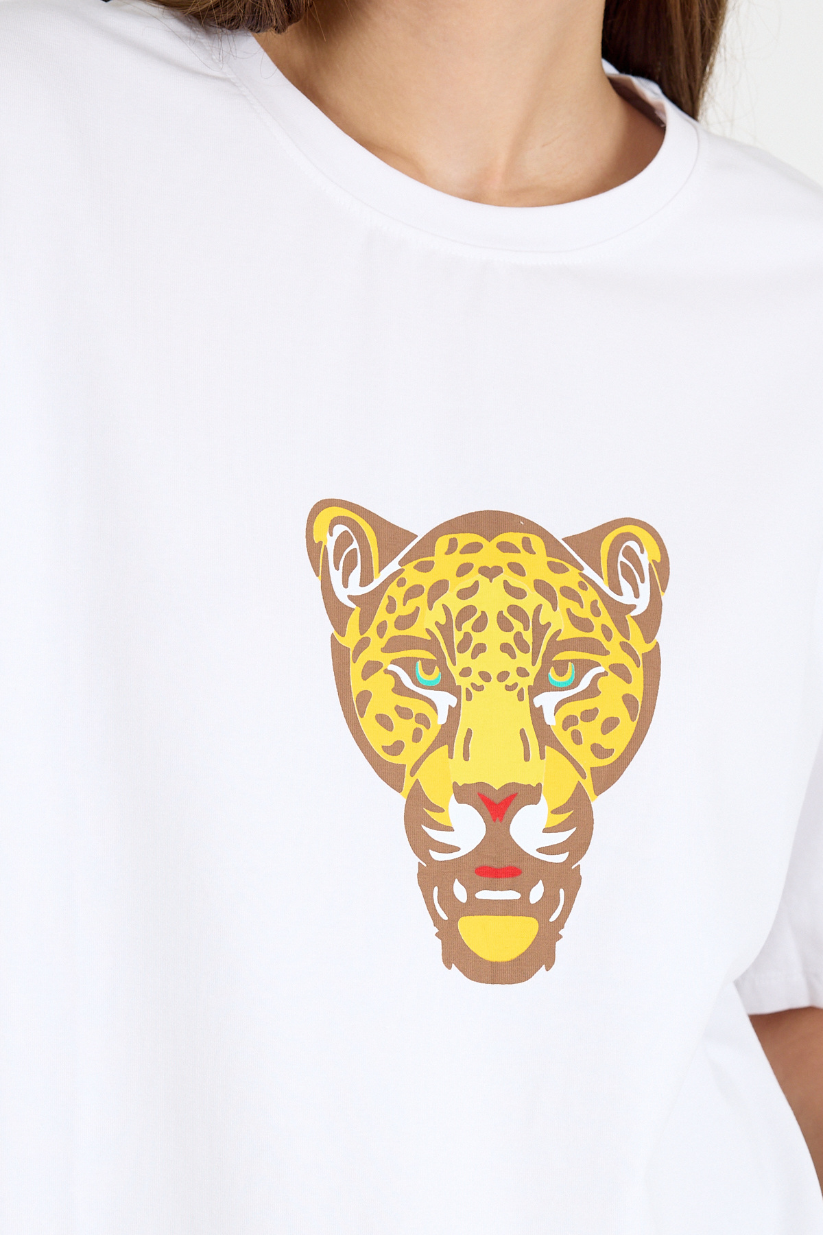 Beyaz Kaplan Baskılı Oversize Tişört 6887 - 4