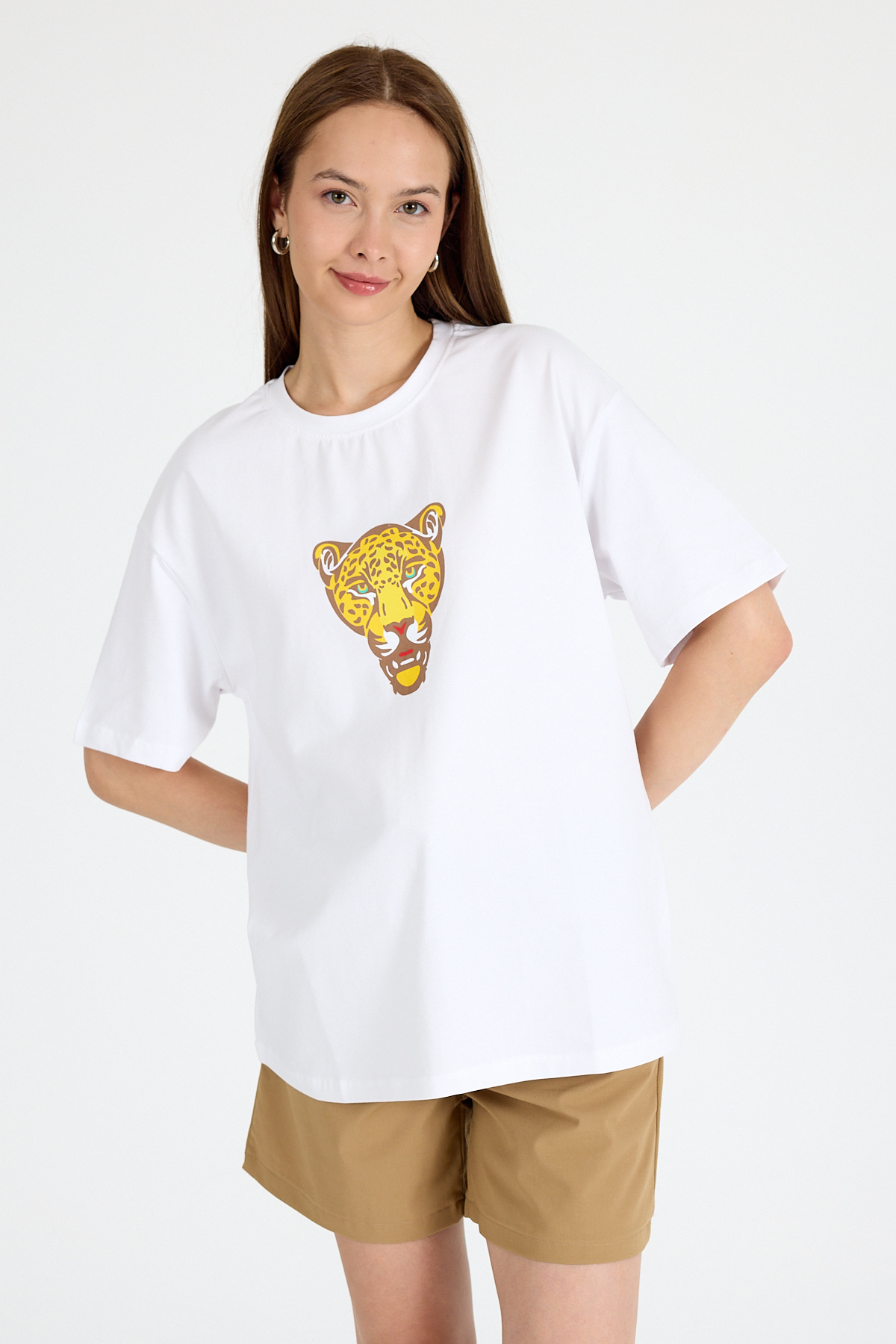 Beyaz Kaplan Baskılı Oversize Tişört 6887 - 2