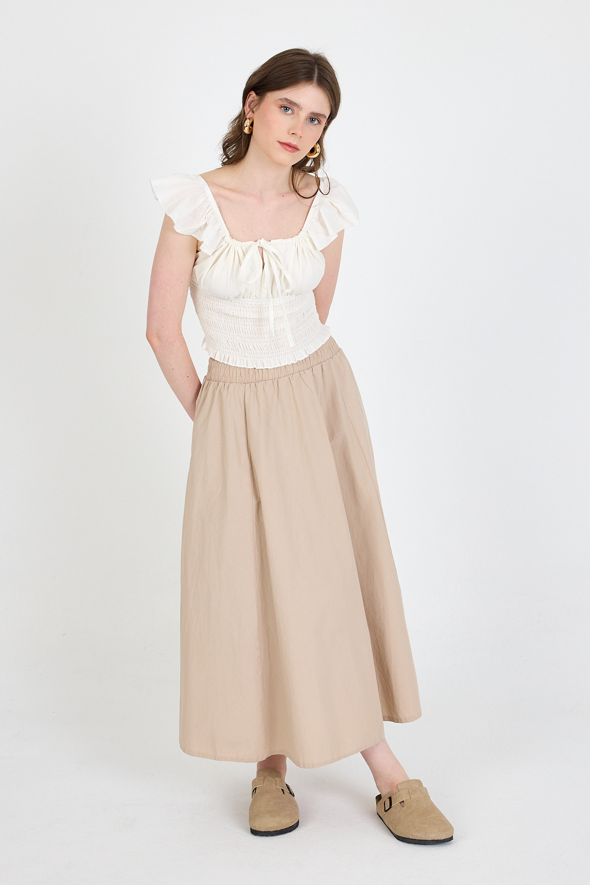 Beyaz Keten Görünümlü %100 Pamuk Büzgülü Fırfır Kol Detaylı Crop Bluz 6892 - 6