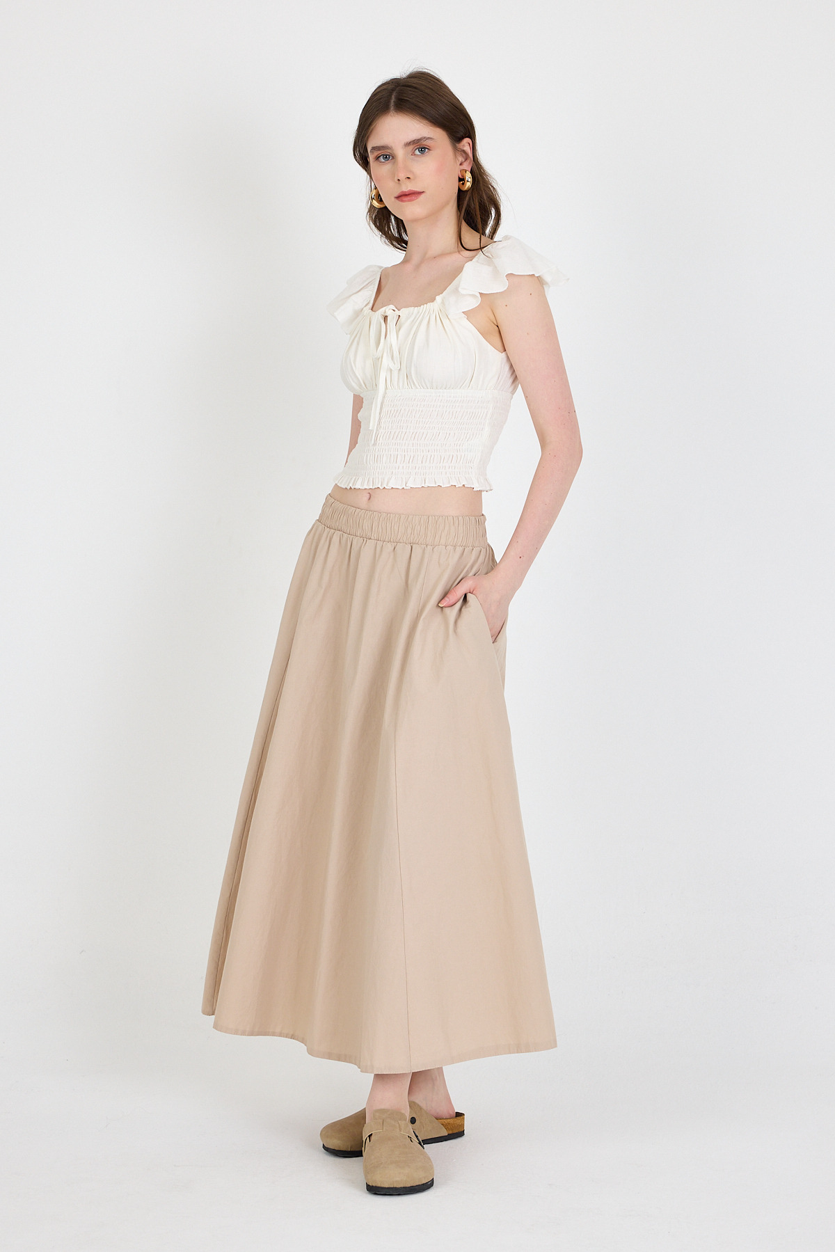 Beyaz Keten Görünümlü %100 Pamuk Büzgülü Fırfır Kol Detaylı Crop Bluz 6892 - 3