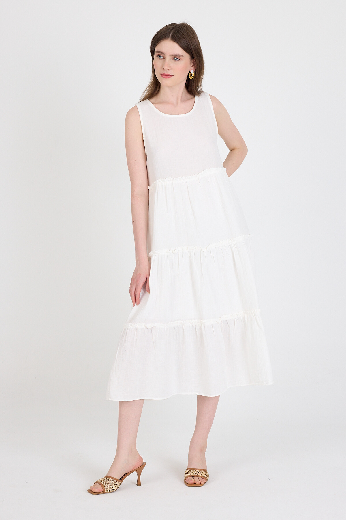 Beyaz Keten Görünümlü %100 Pamuk Fırfır Detaylı Kolsuz Midi Elbise 4738A - 3