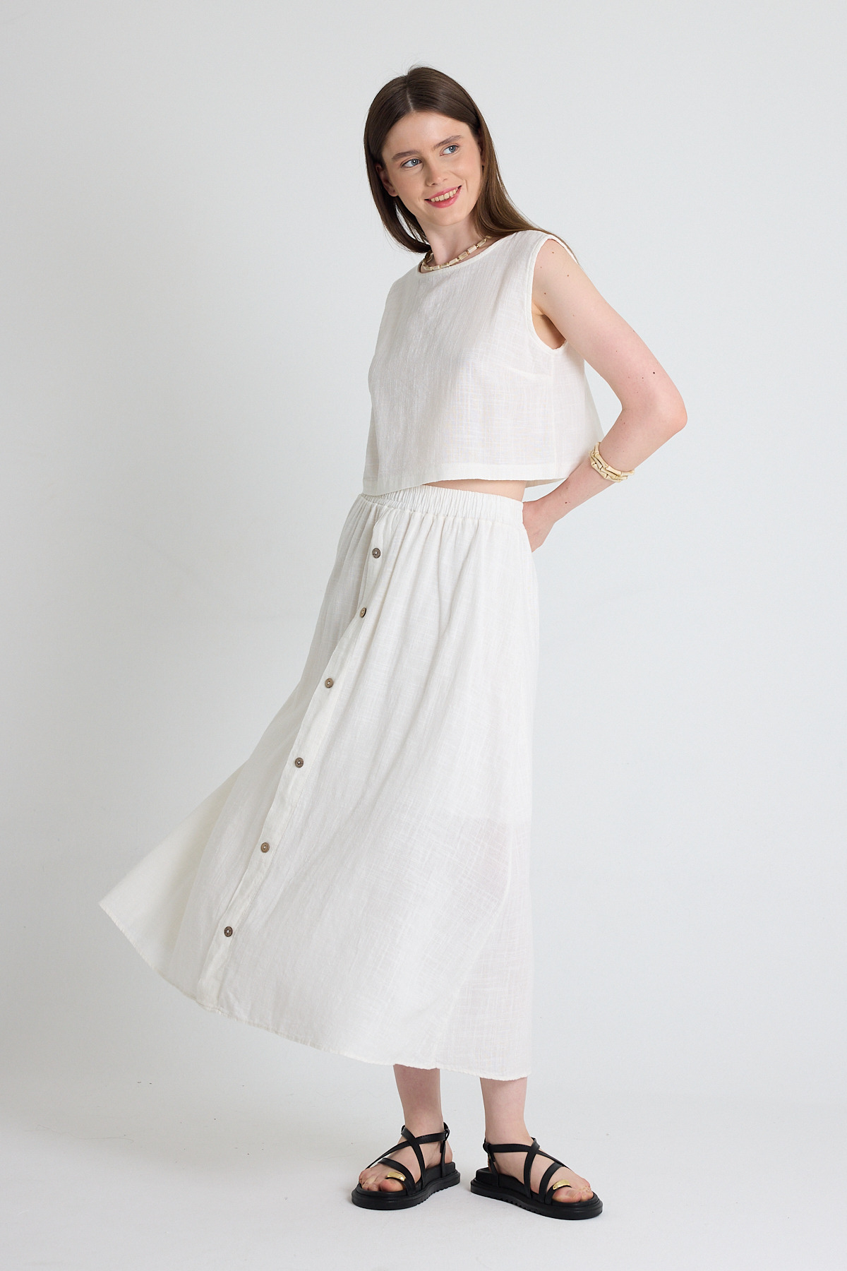 Beyaz Keten Görünümlü %100 Pamuk Kolsuz Crop Bluz 3419-1 - 3