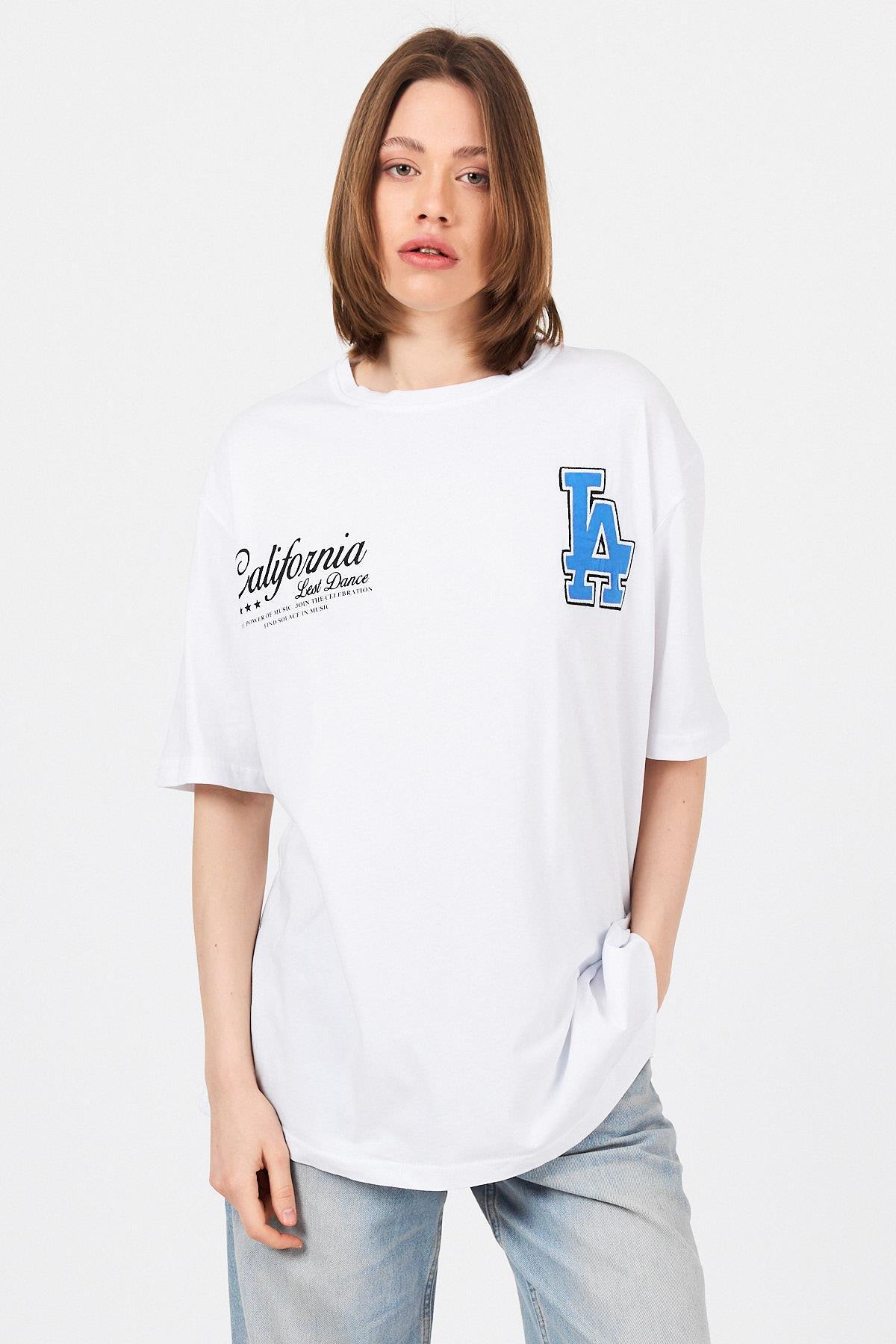 Beyaz LA Baskılı California Yazılı Oversize Tişört 5197 - 2