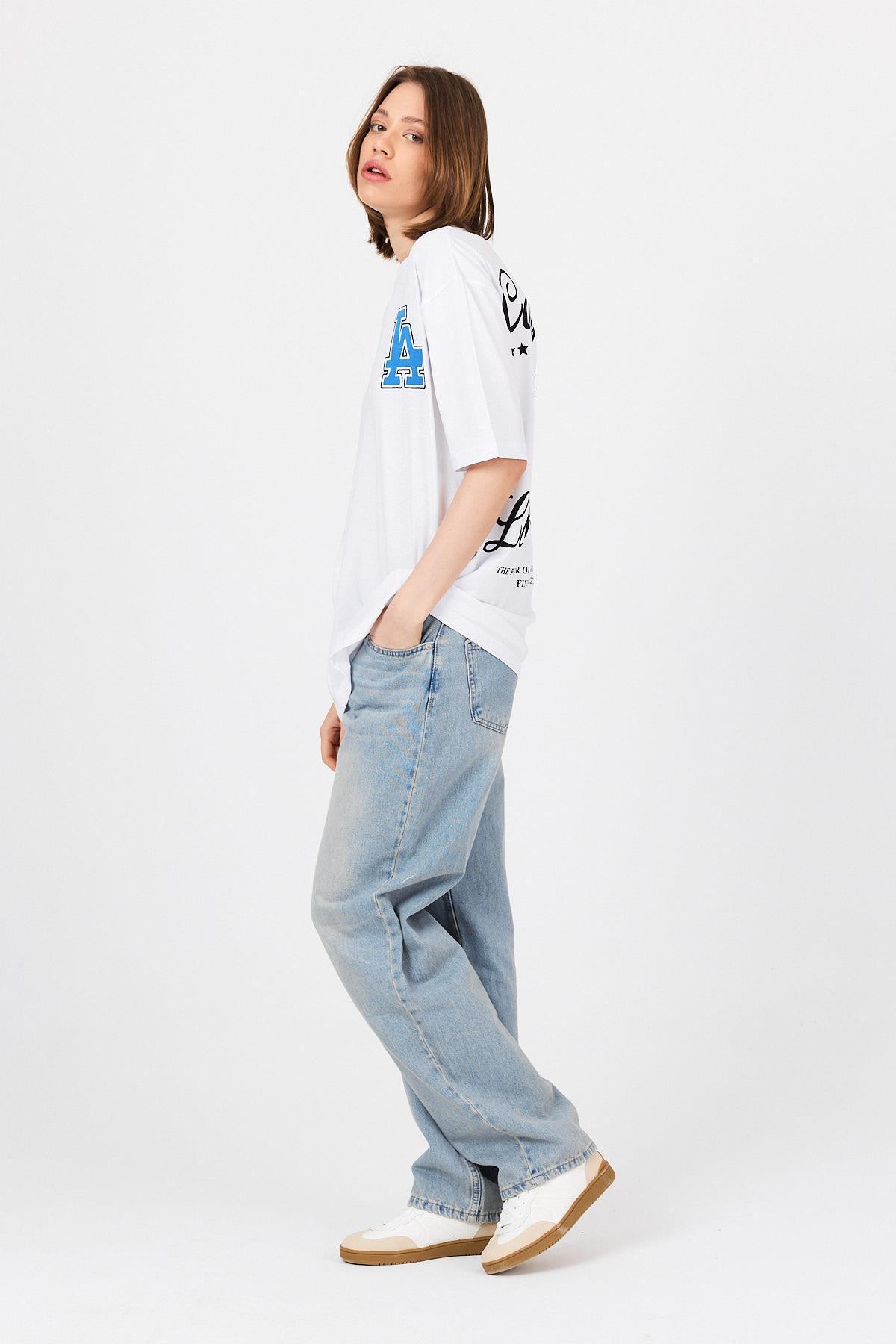 Beyaz LA Baskılı California Yazılı Oversize Tişört 5197 - 7