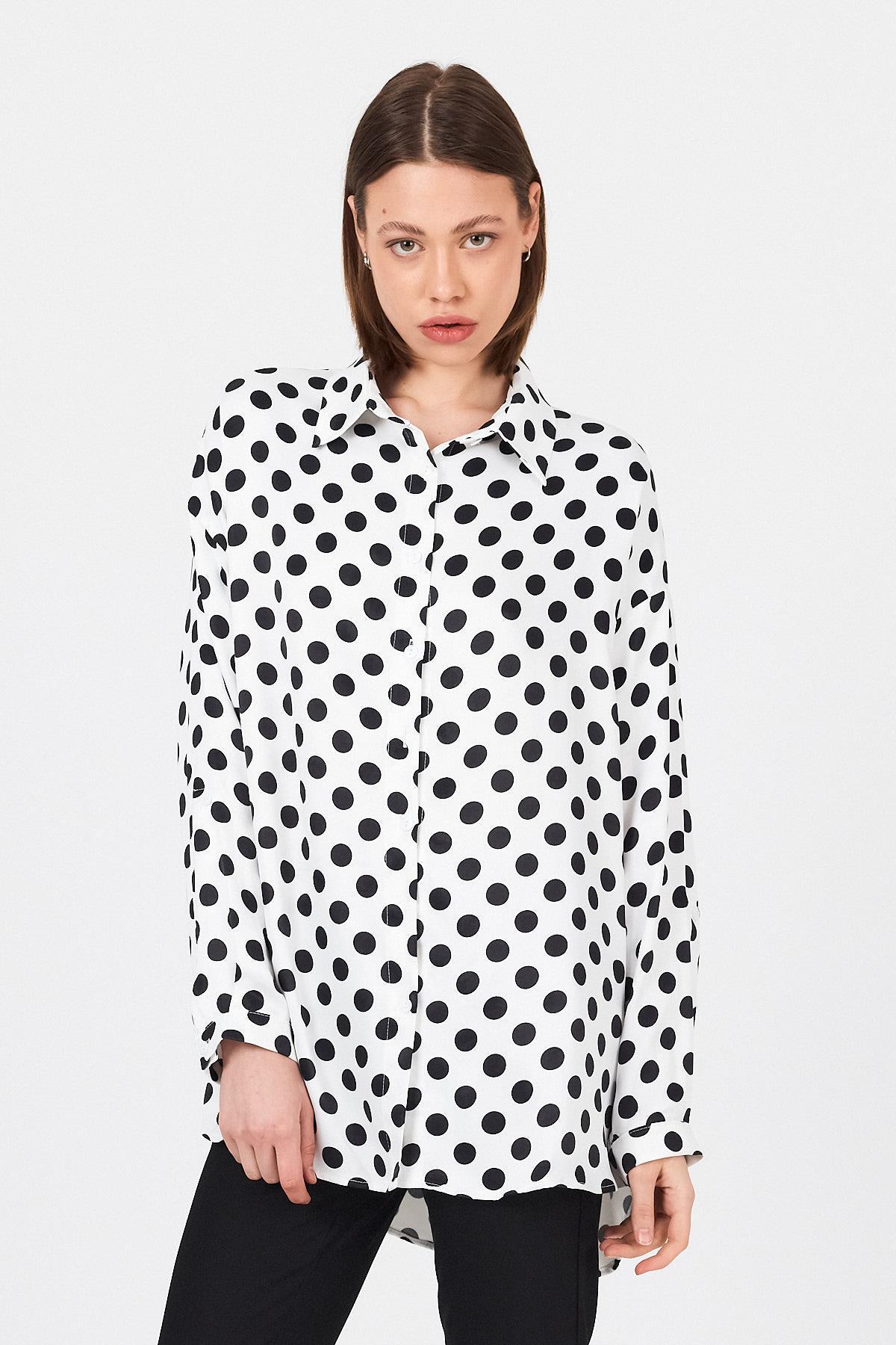 Beyaz Puantiye Desen Oversize Saten Gömlek 9411 - 1