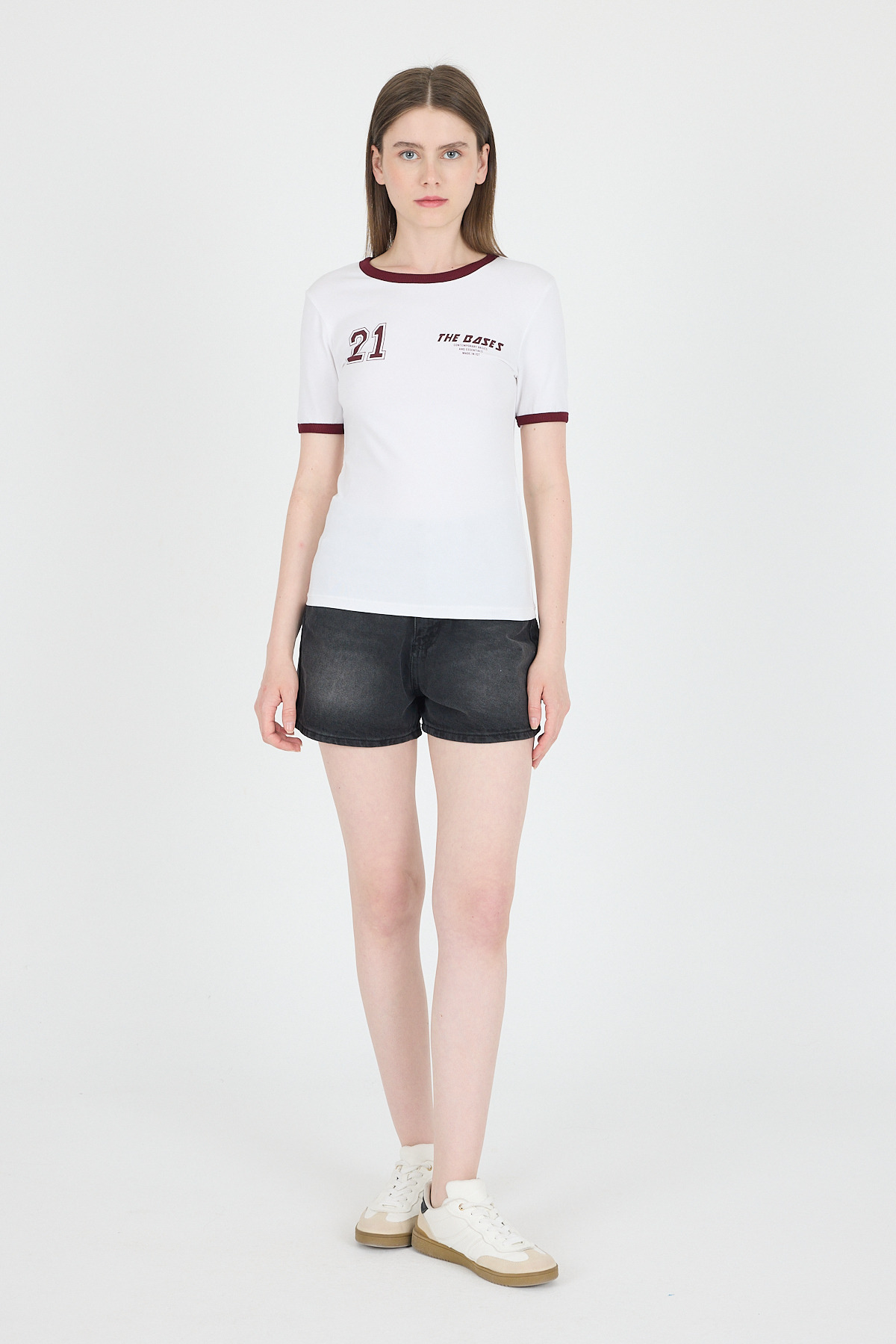 Beyaz Ribanalı Yazı Baskılı Slim Fit Tişört 5981 - RAYS