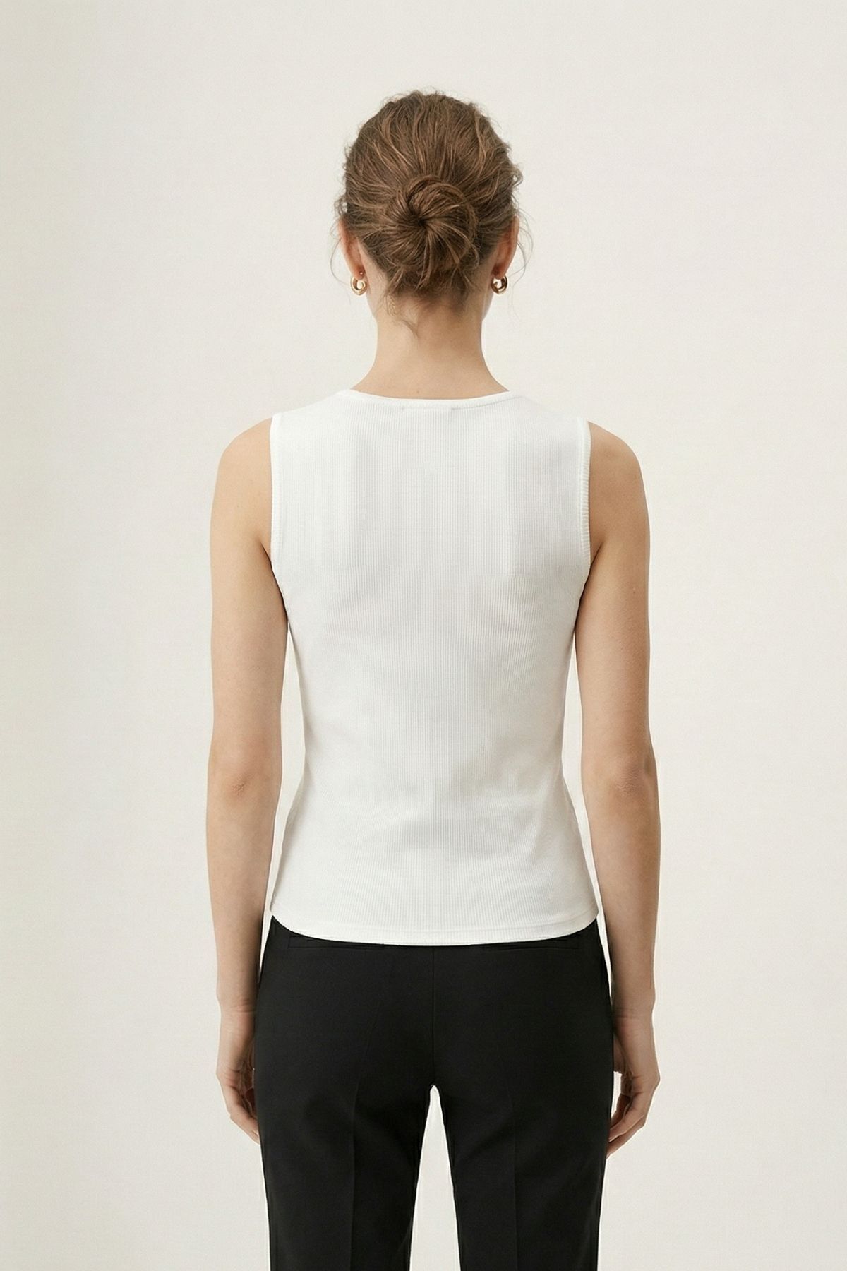 Beyaz Sıfır Ko Aksesuarlı Bluz 2303 - RAYS