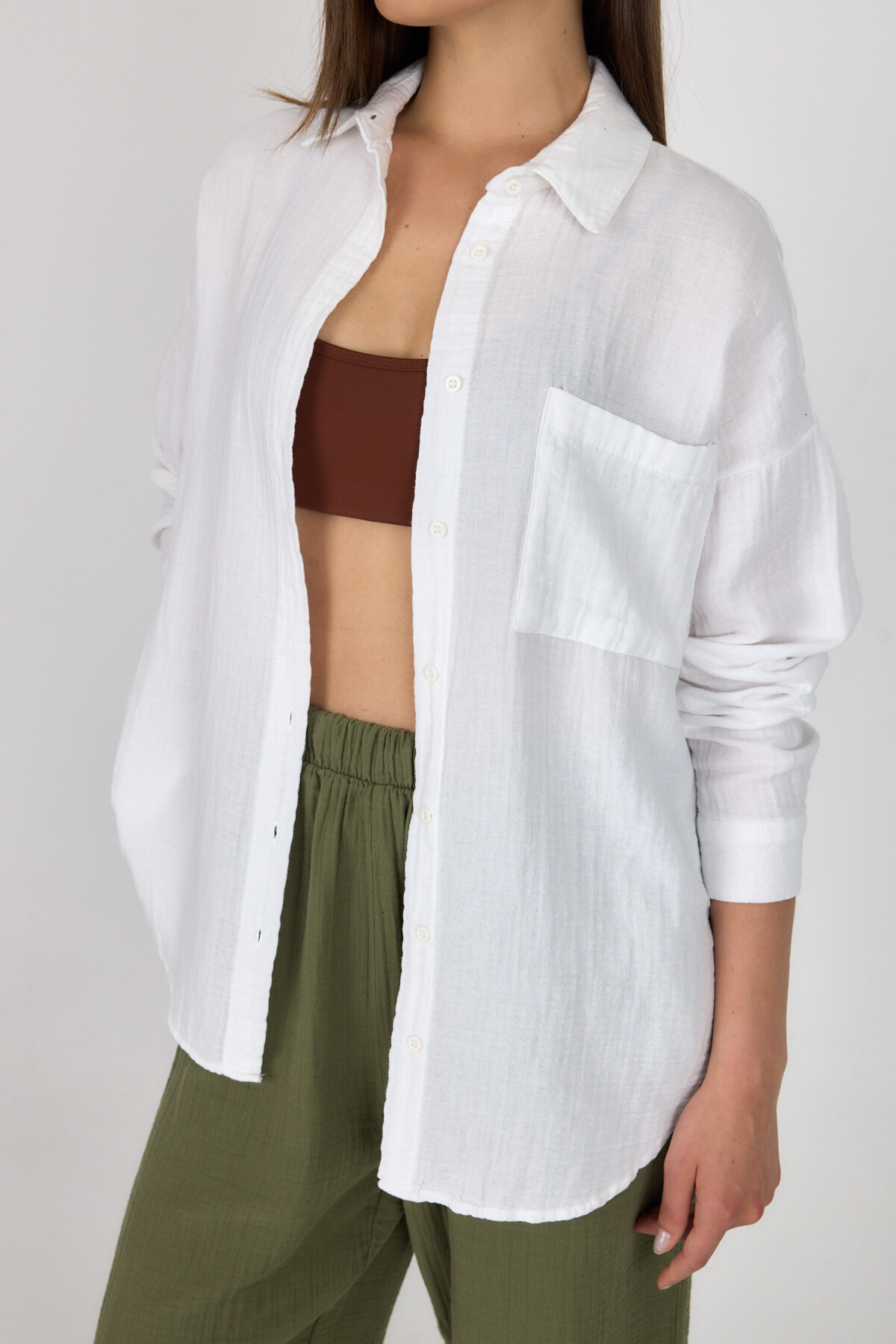 Beyaz Tek Cepli %100 Pamuk Oversize Müslin Gömlek 4697A - RAYS