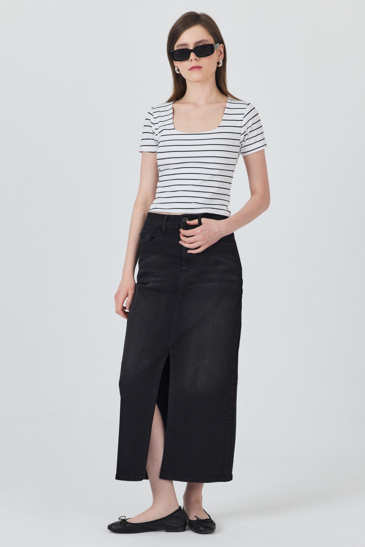 Beyaz U Yaka Çizgili Tişört 4016 - RAYS